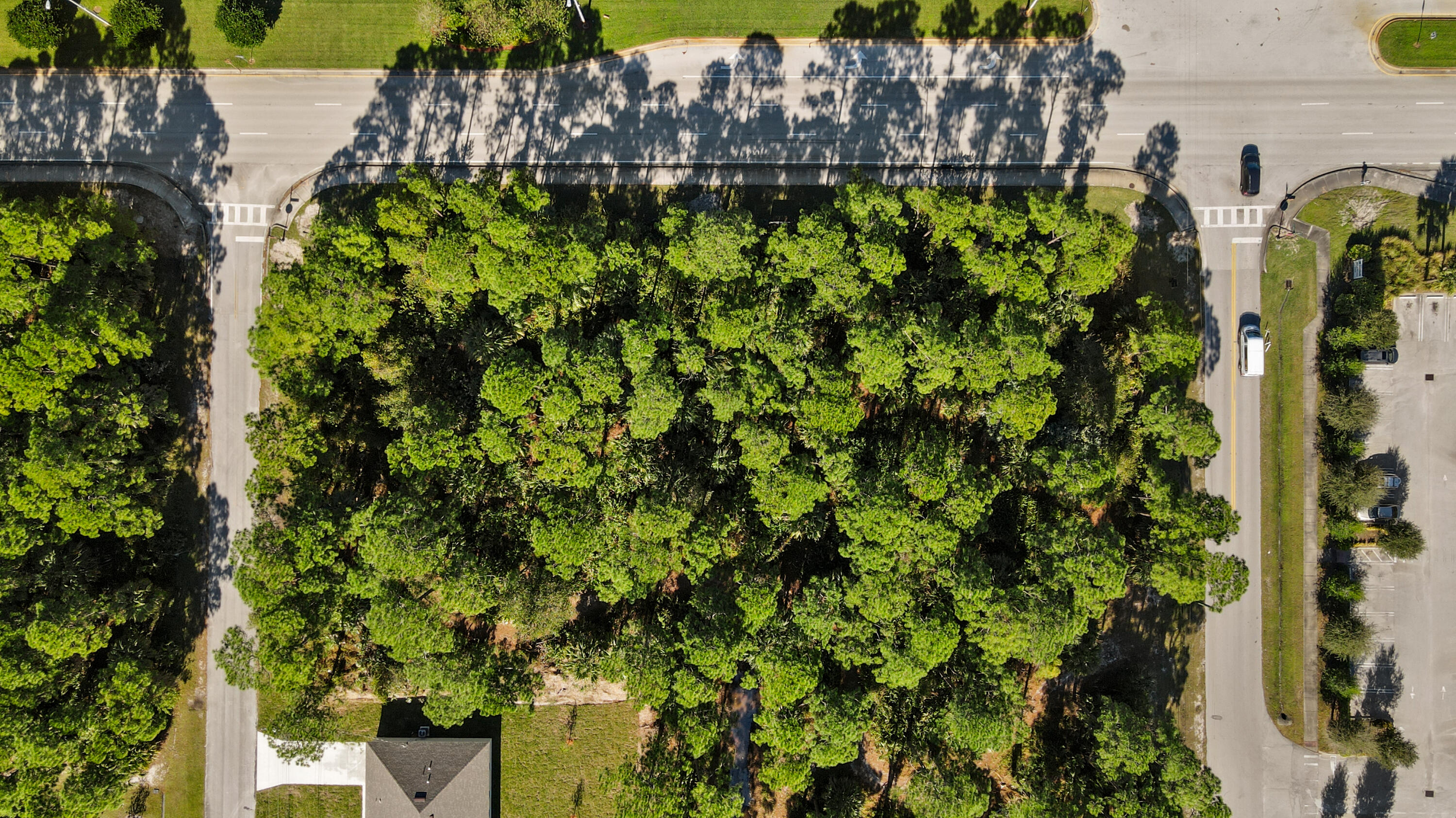 2812 Sw Dinner Street Property Photo 8