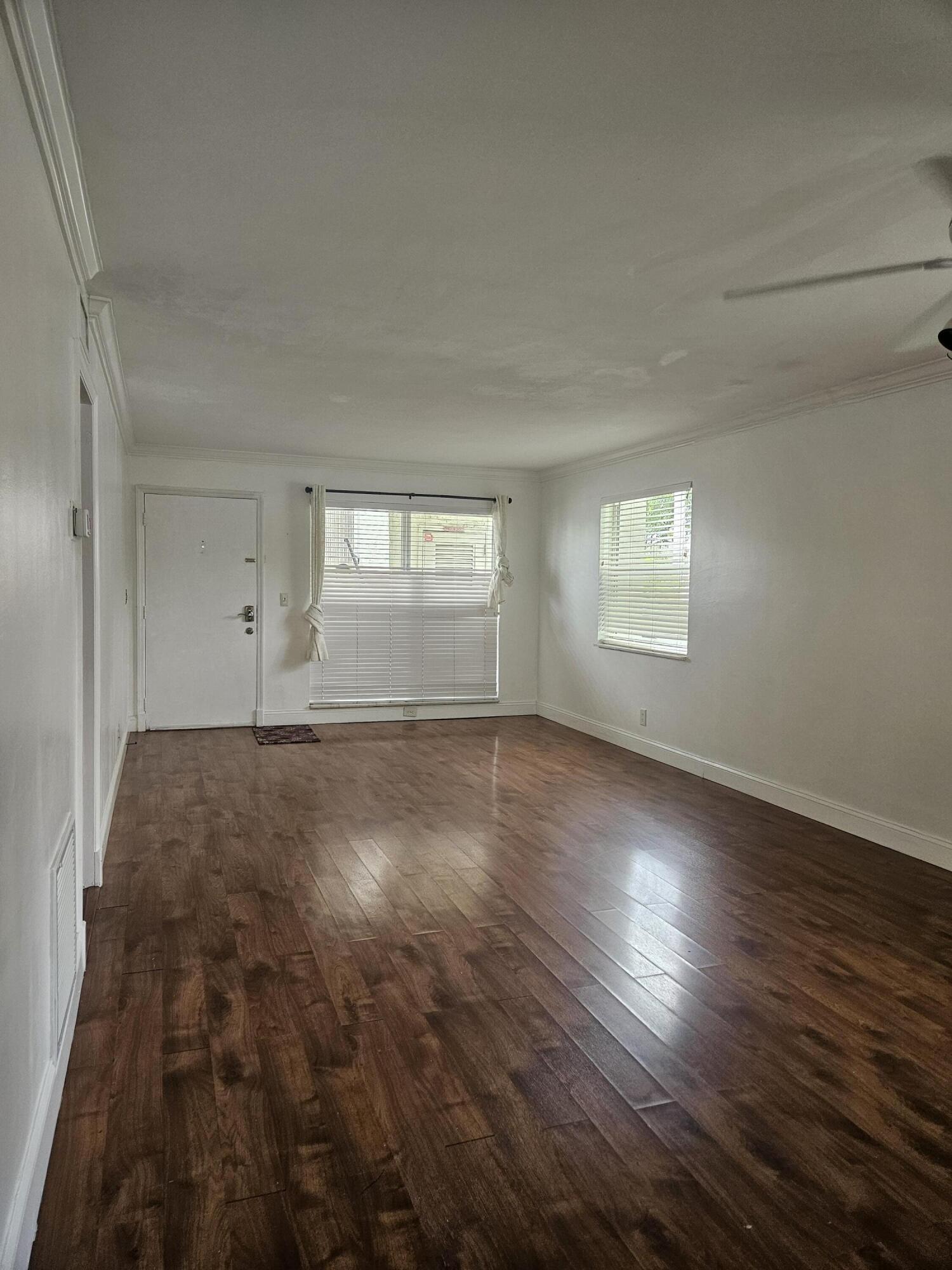 55 Se 14th Street 1010 Property Photo 5