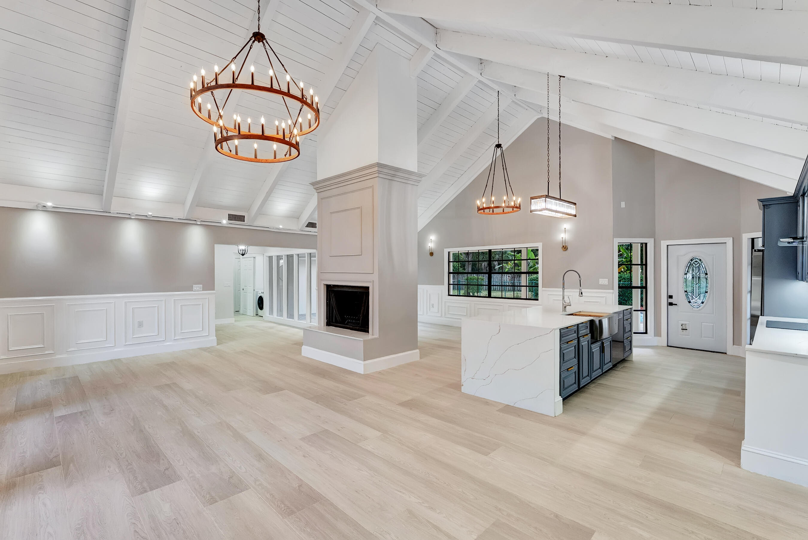 225 Sulky Way Property Photo 10