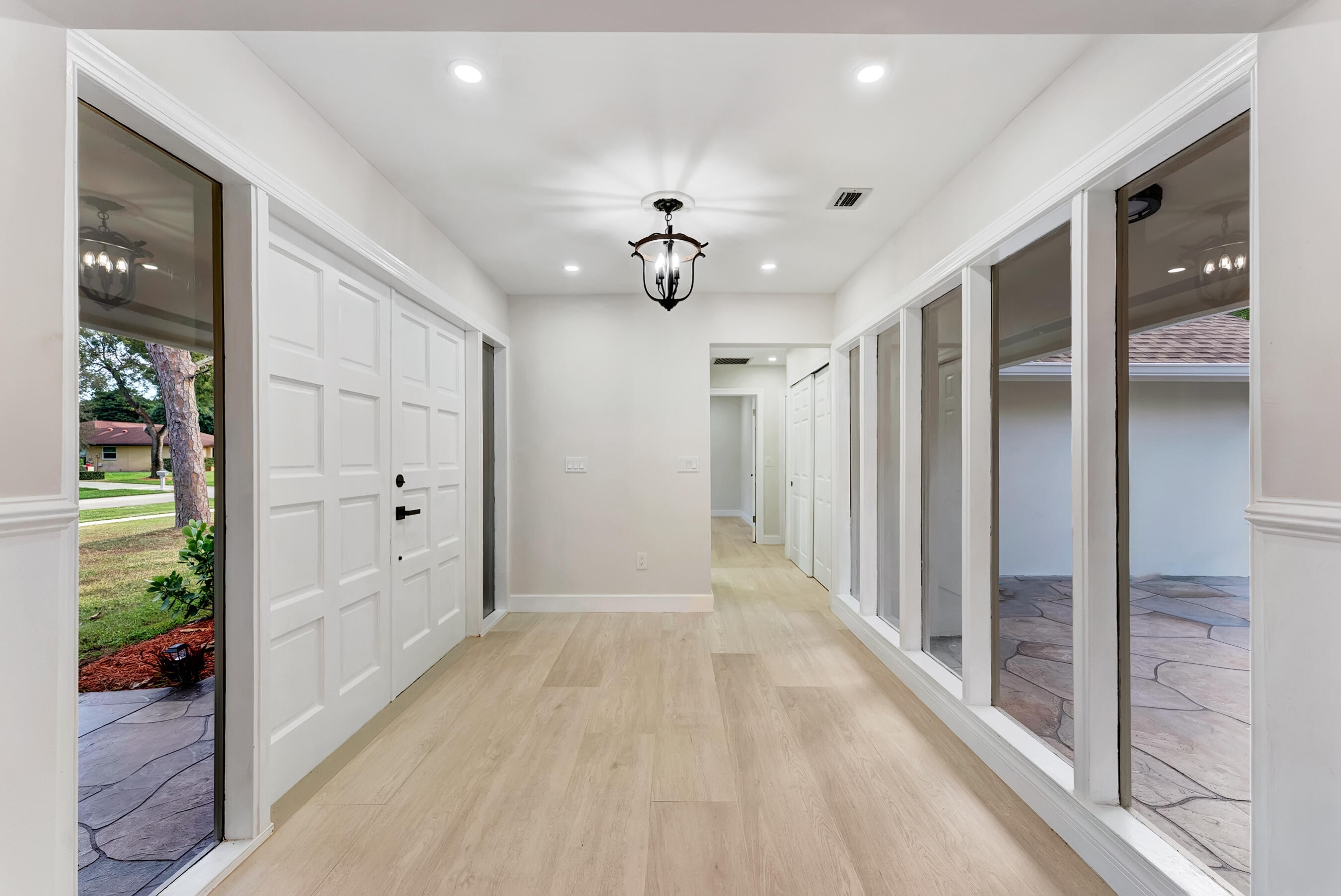 225 Sulky Way Property Photo 14