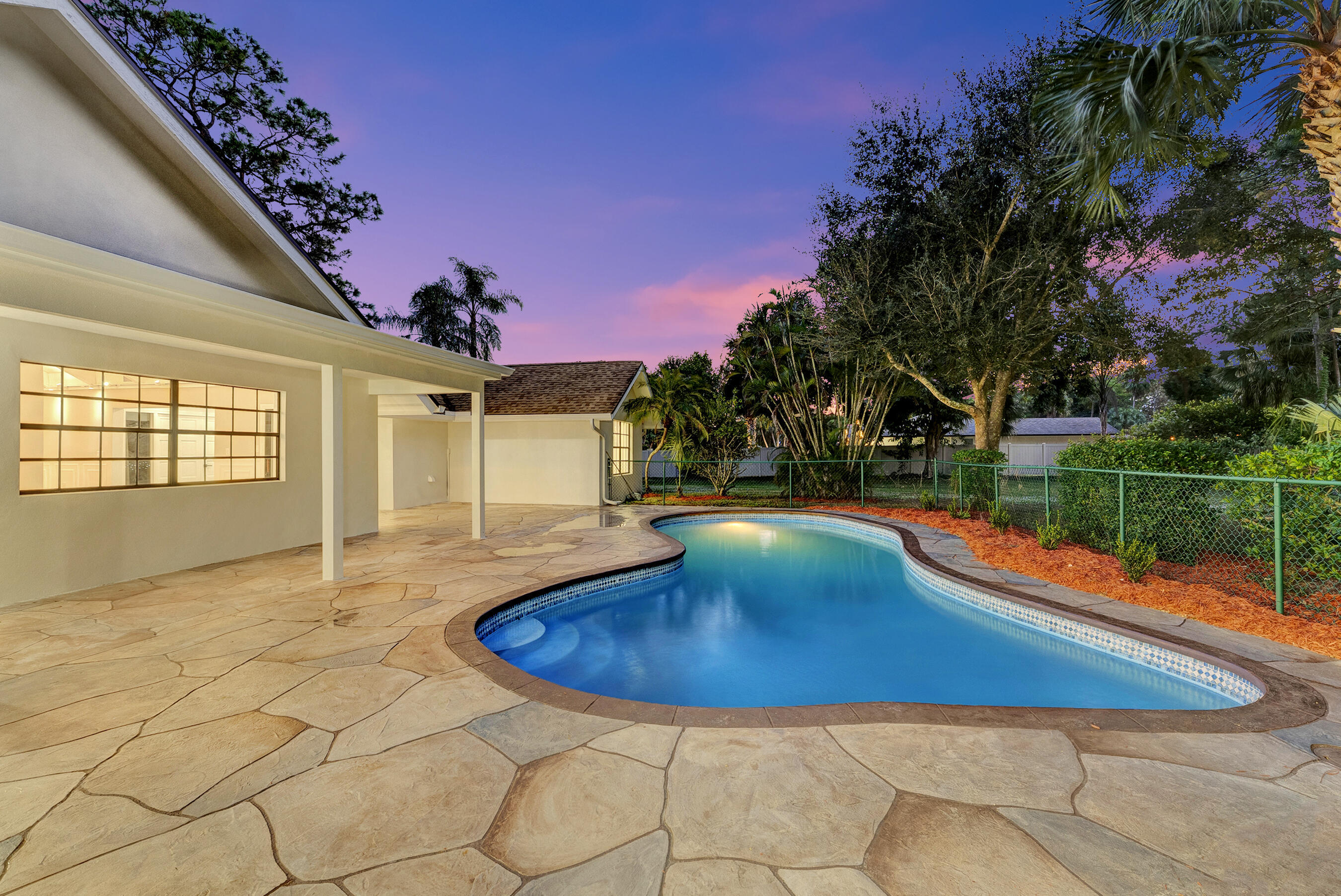 225 Sulky Way Property Photo 33