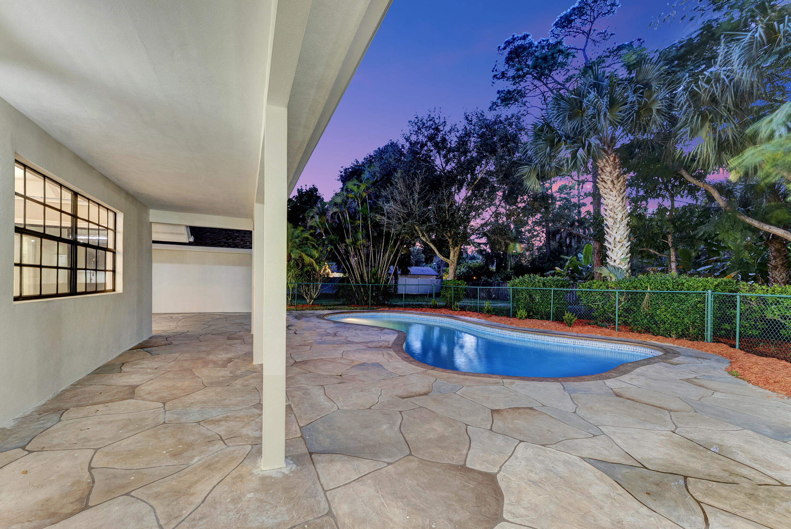 225 Sulky Way Property Photo 34