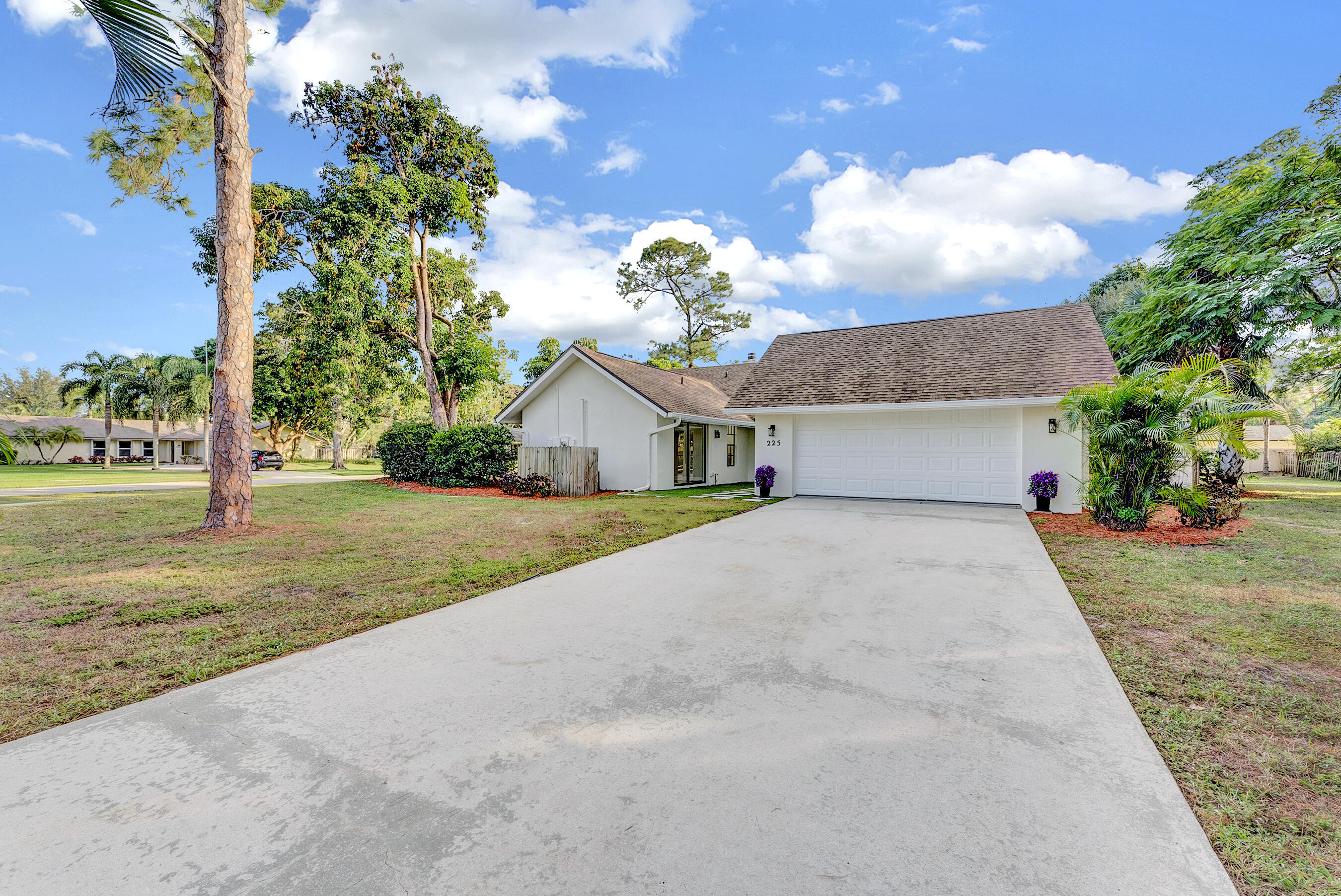 225 Sulky Way Property Photo 39