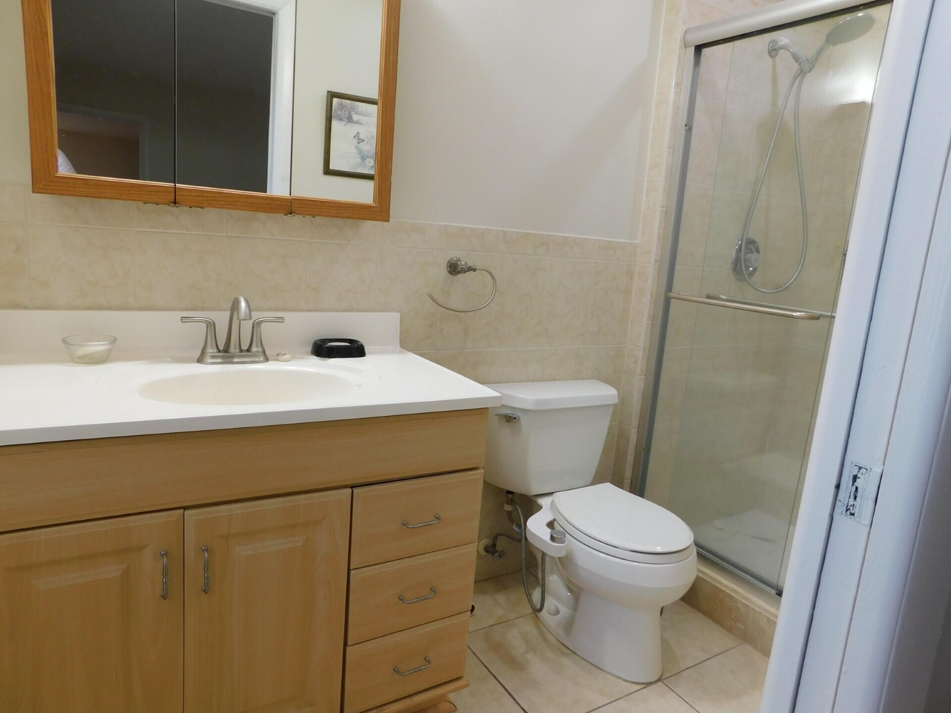 565 Piedmont L Property Photo 14