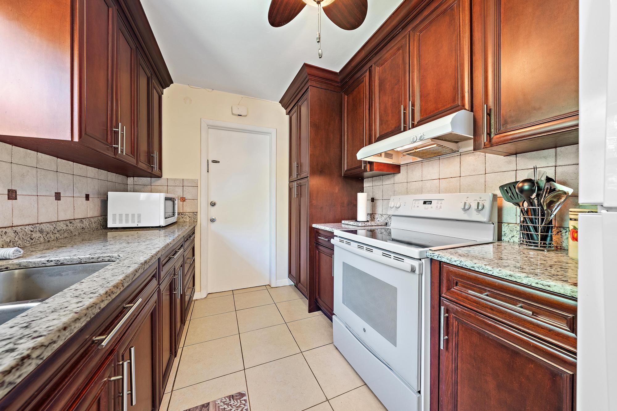 4057 Chukker Drive Property Photo 11