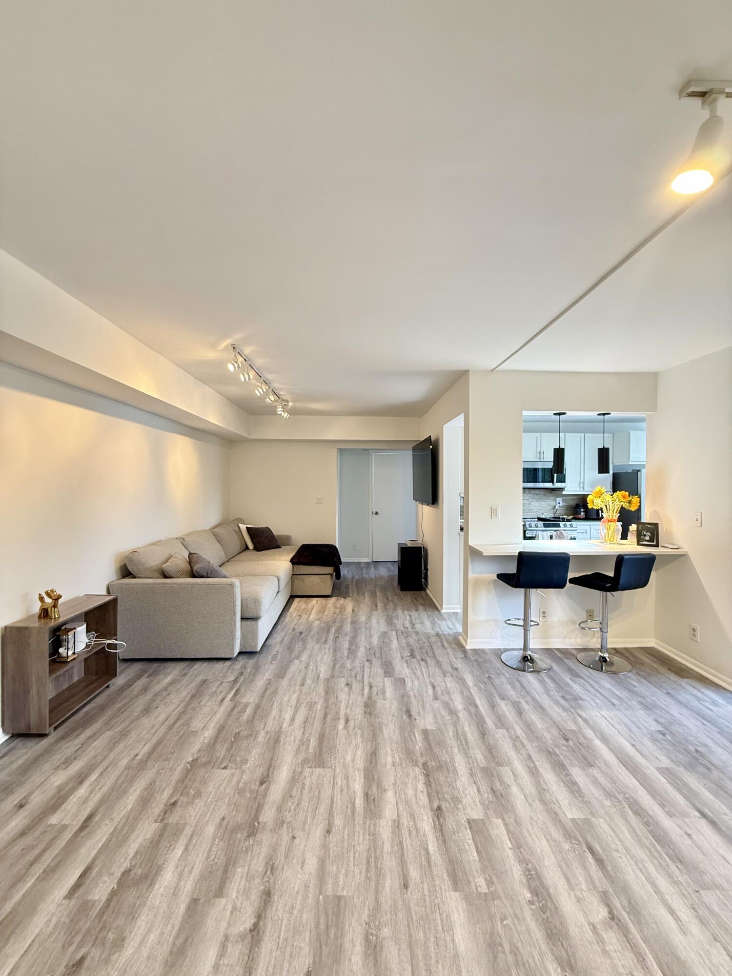 5910 MORNINGSTAR Circle 306