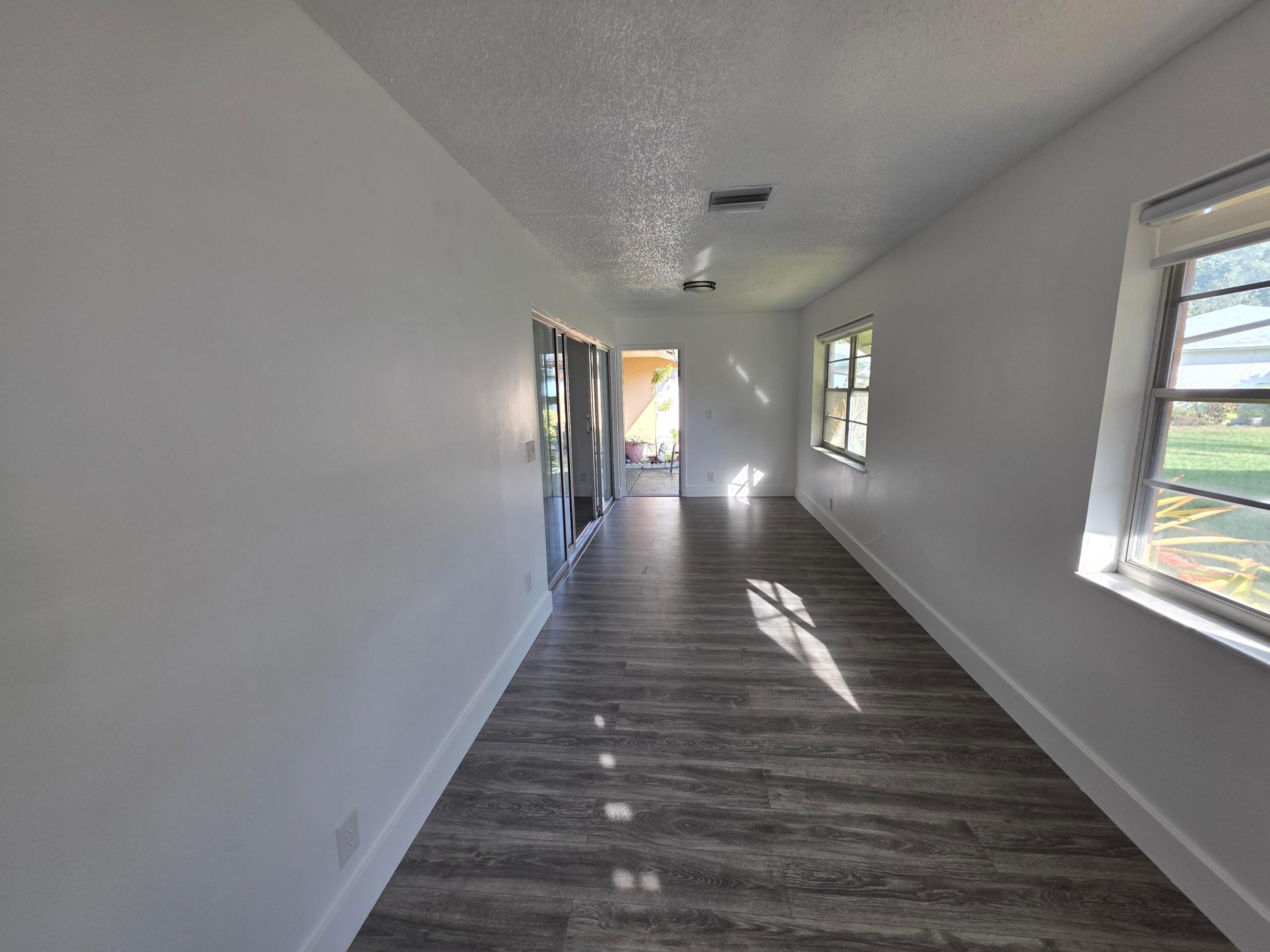 718 Whippoorwill Lane Property Photo 33
