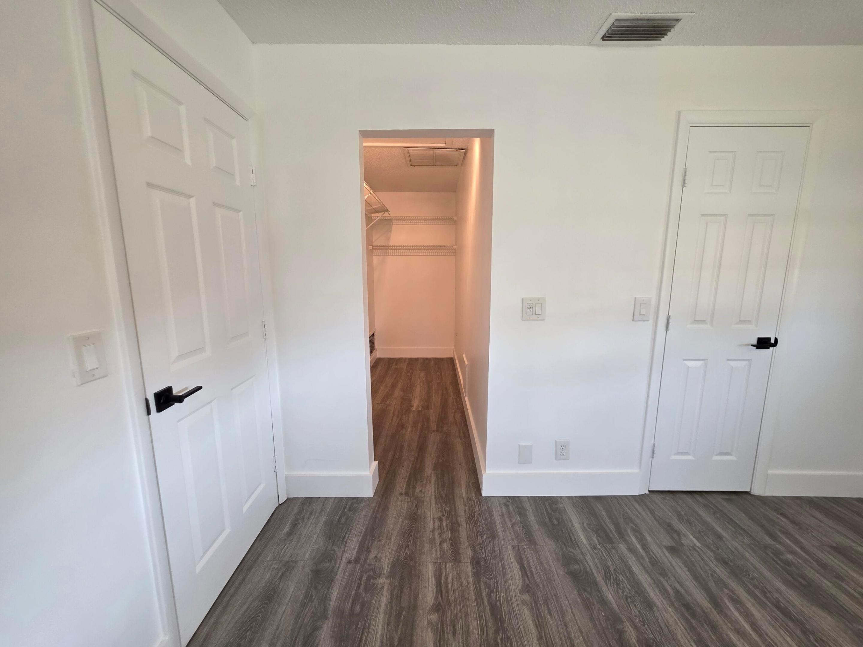 718 Whippoorwill Lane Property Photo 38