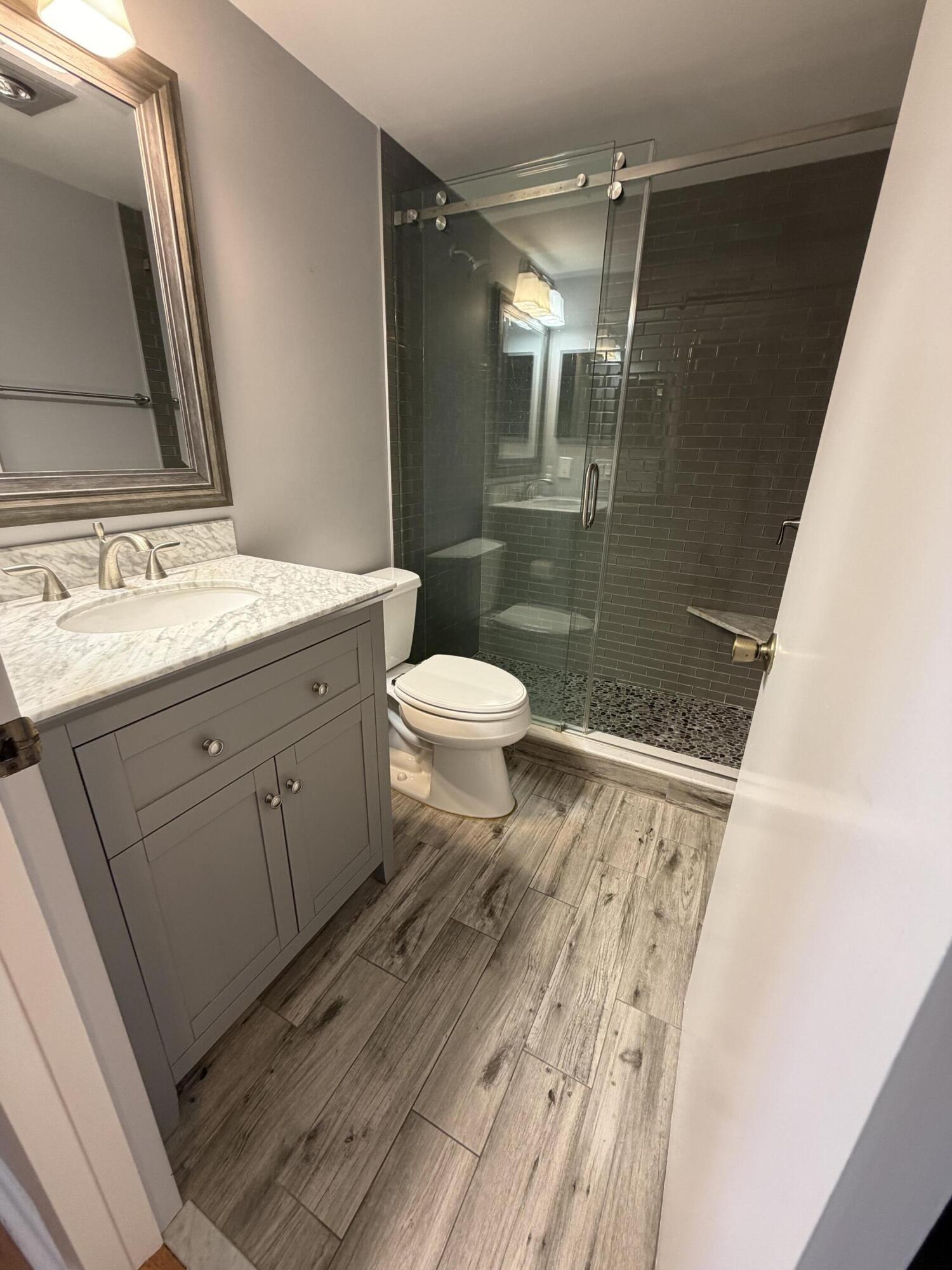 166 Dorset D Property Photo 14