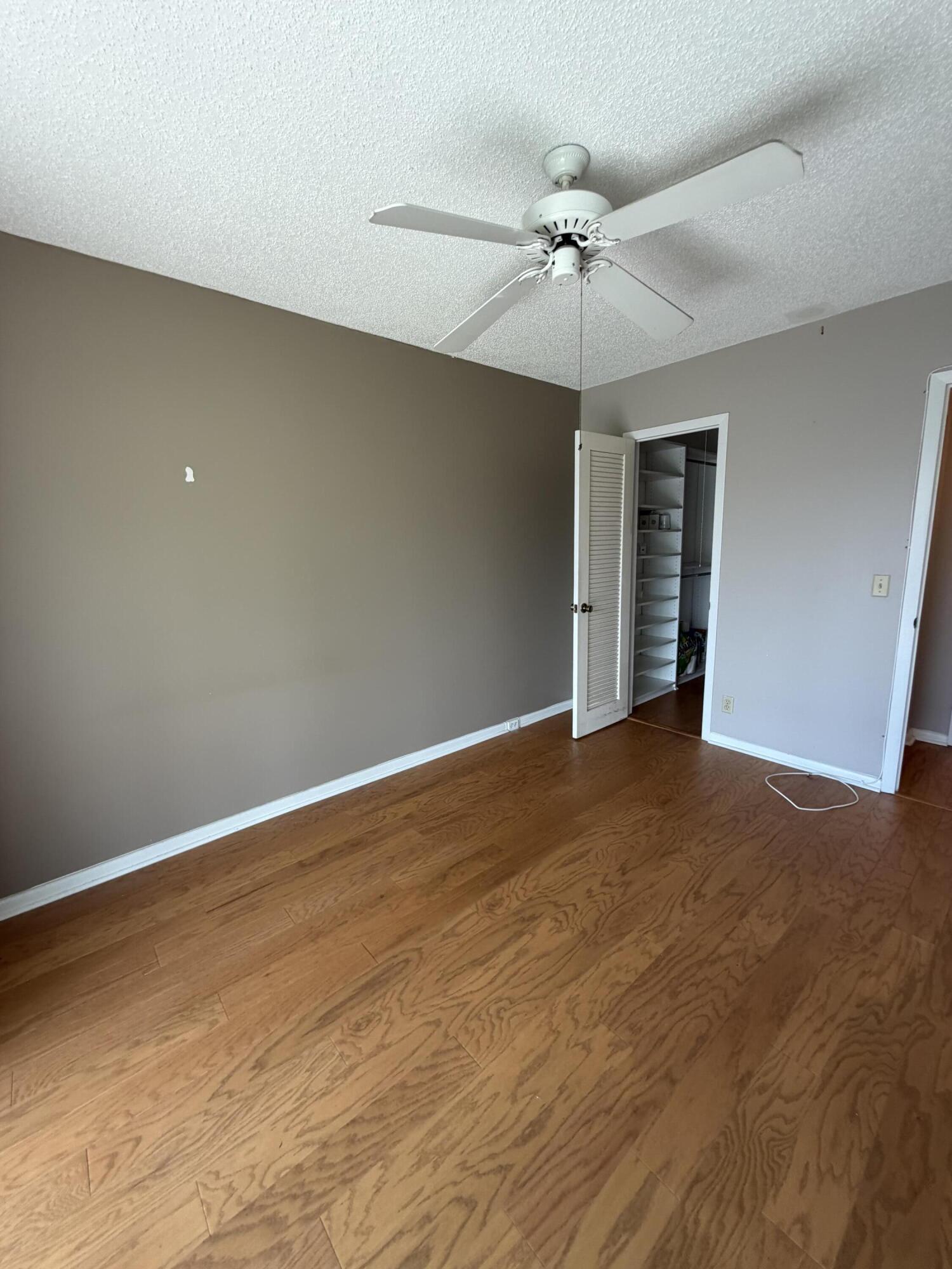 166 Dorset D Property Photo 17