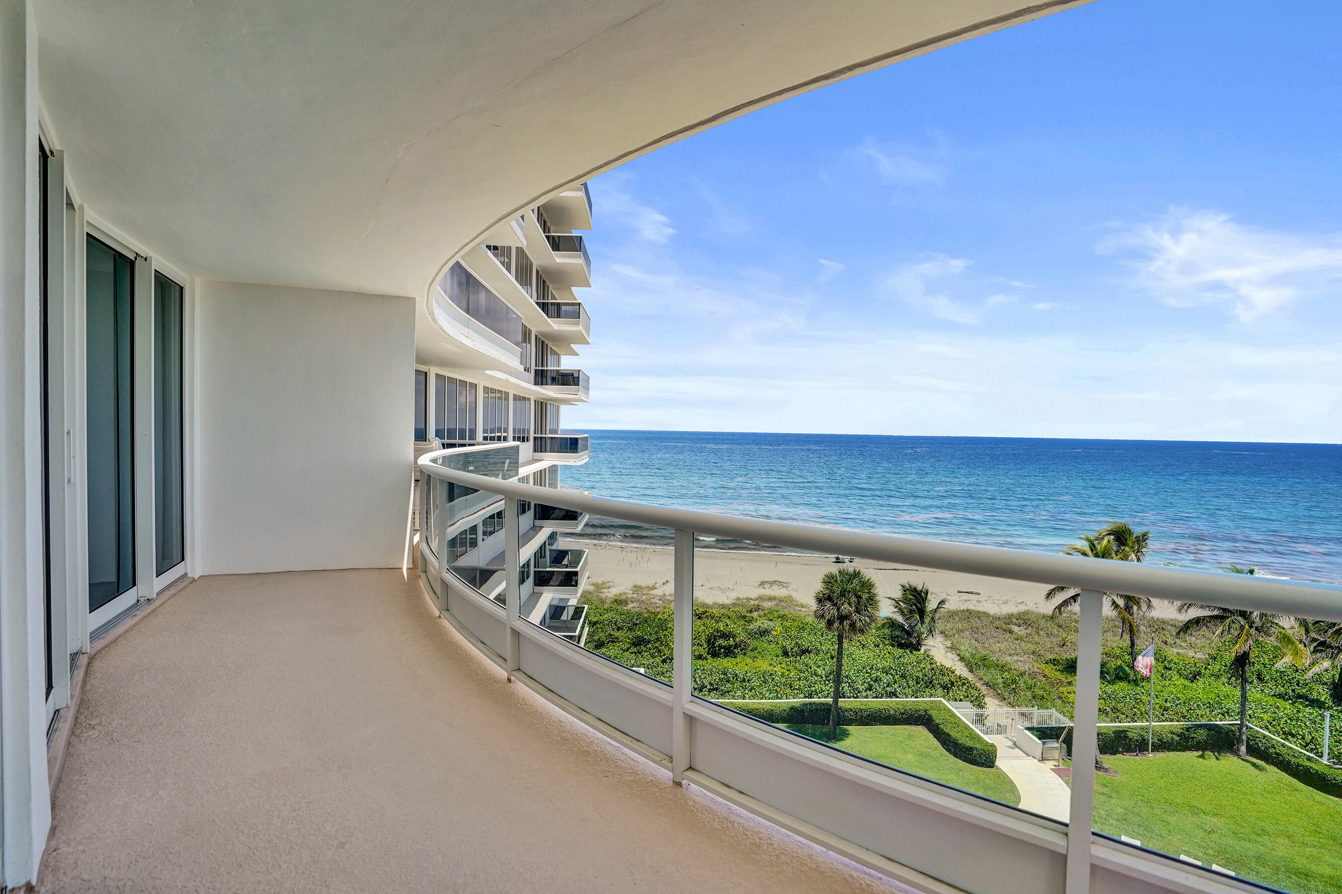 700 S Ocean Boulevard 604 Property Photo 4