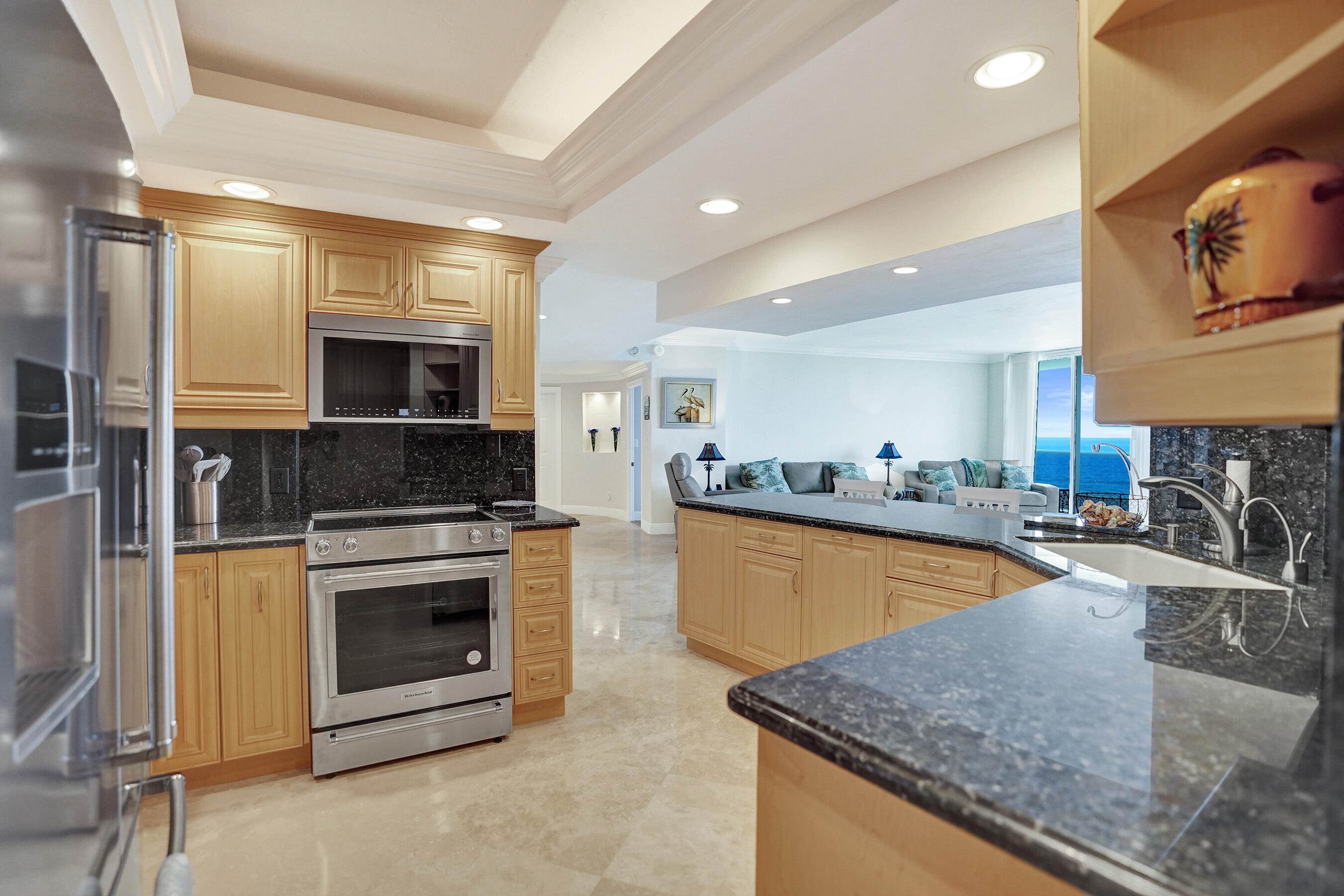 700 S Ocean Boulevard 604 Property Photo 9