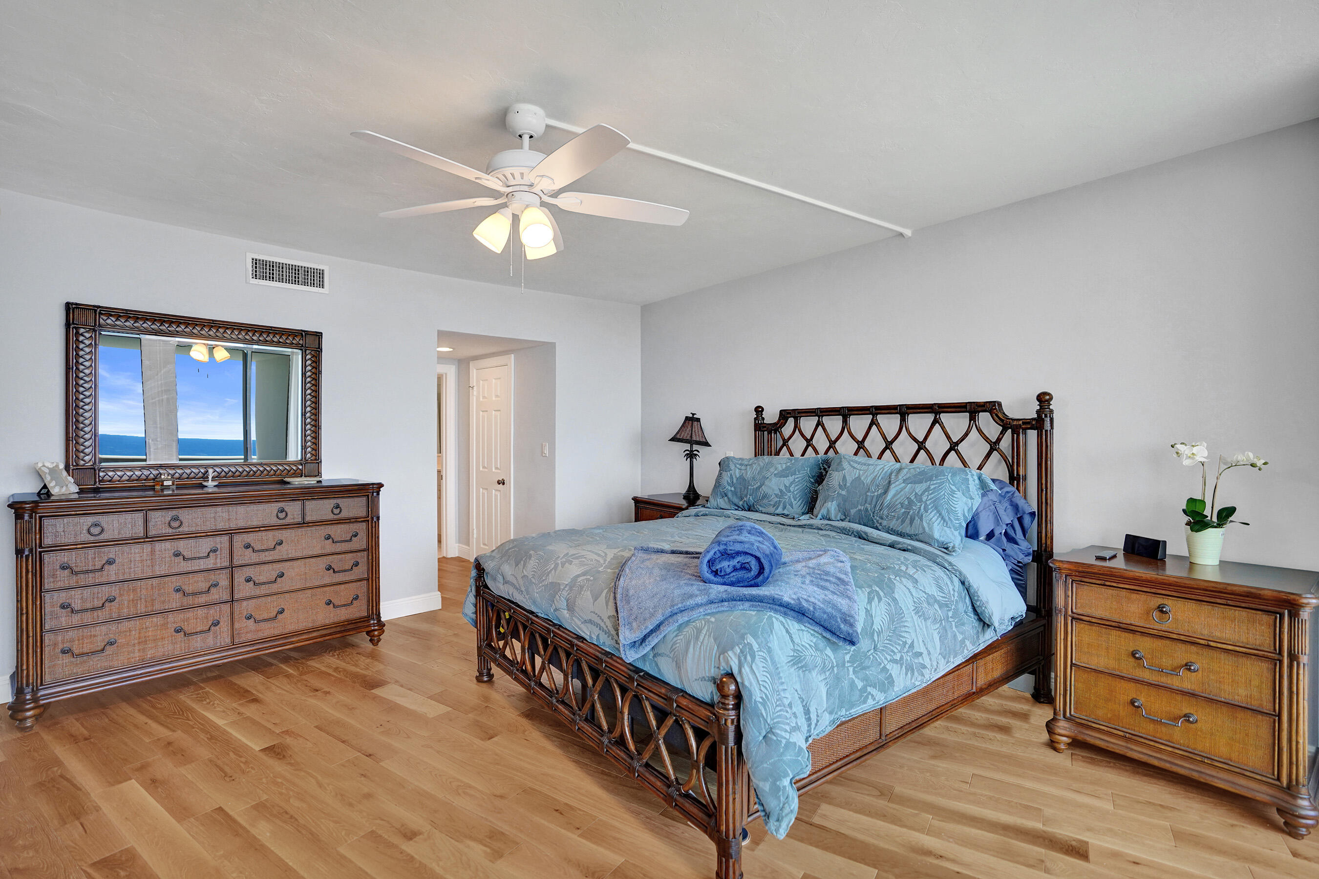 700 S Ocean Boulevard 604 Property Photo 19