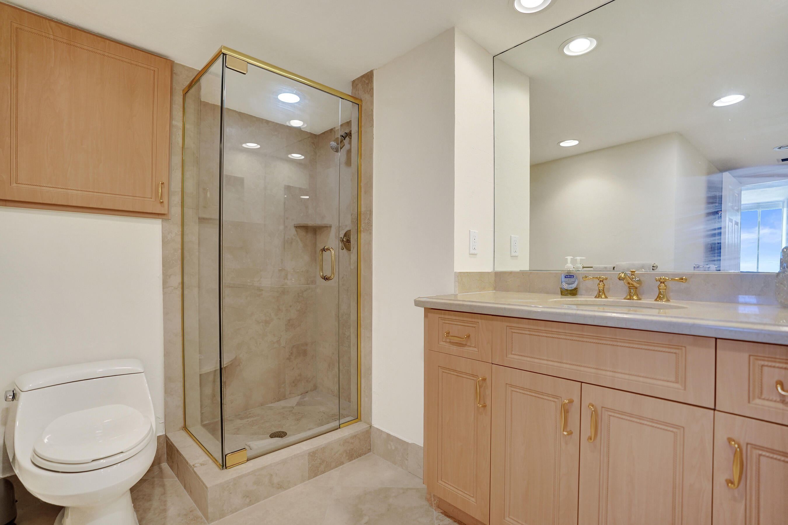700 S Ocean Boulevard 604 Property Photo 24