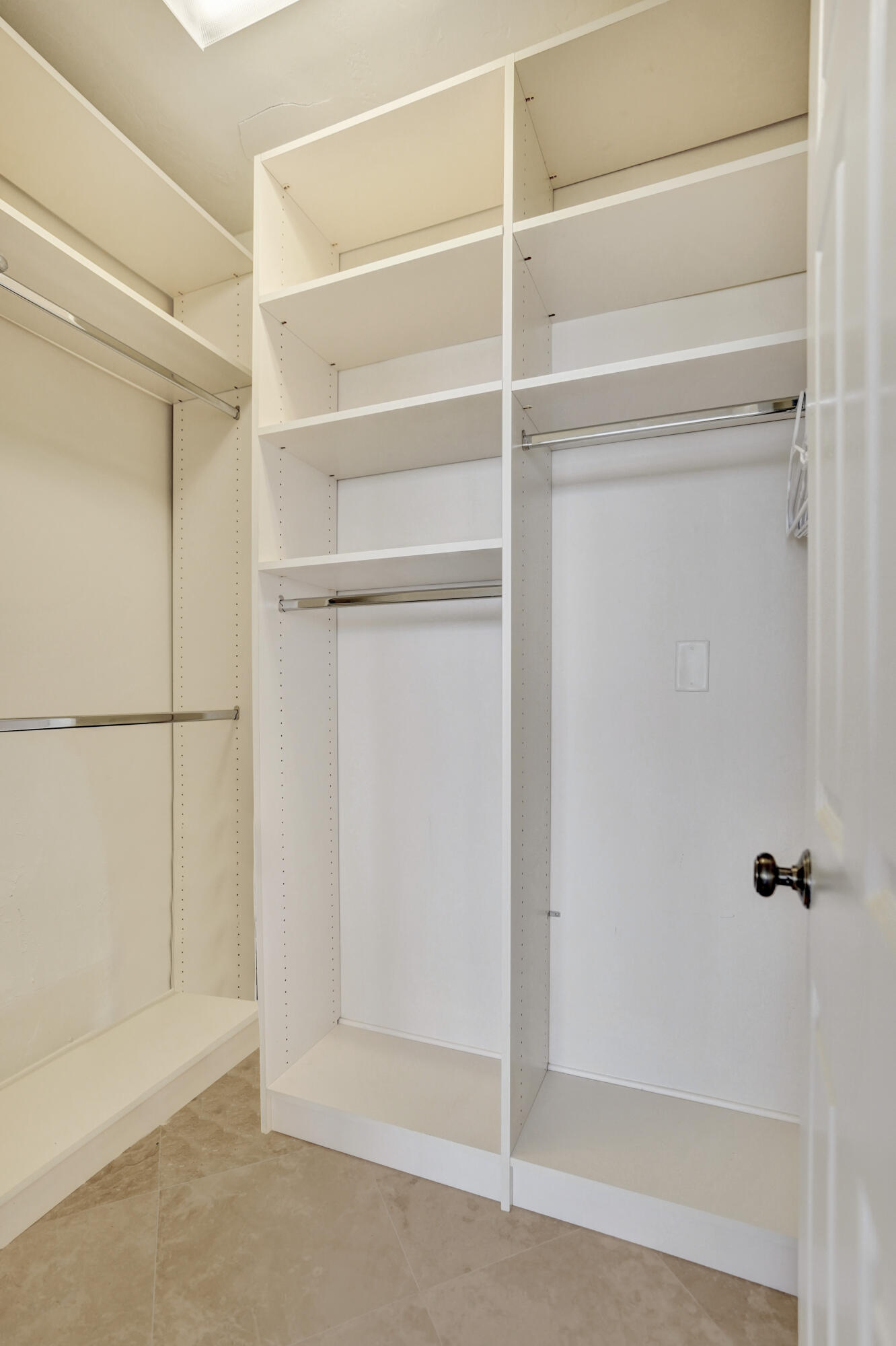 700 S Ocean Boulevard 604 Property Photo 29
