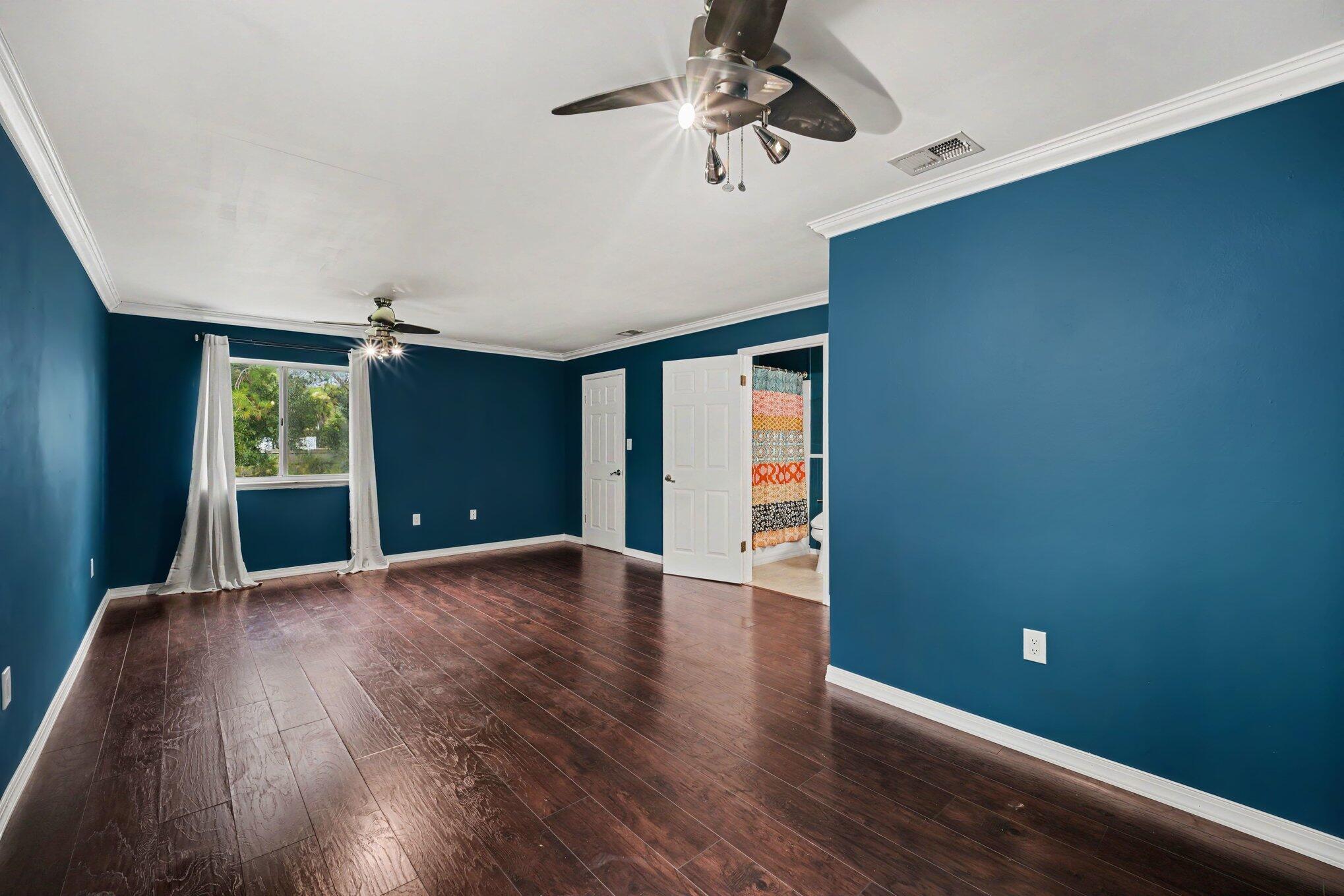 2550 Corey Avenue Property Photo 14