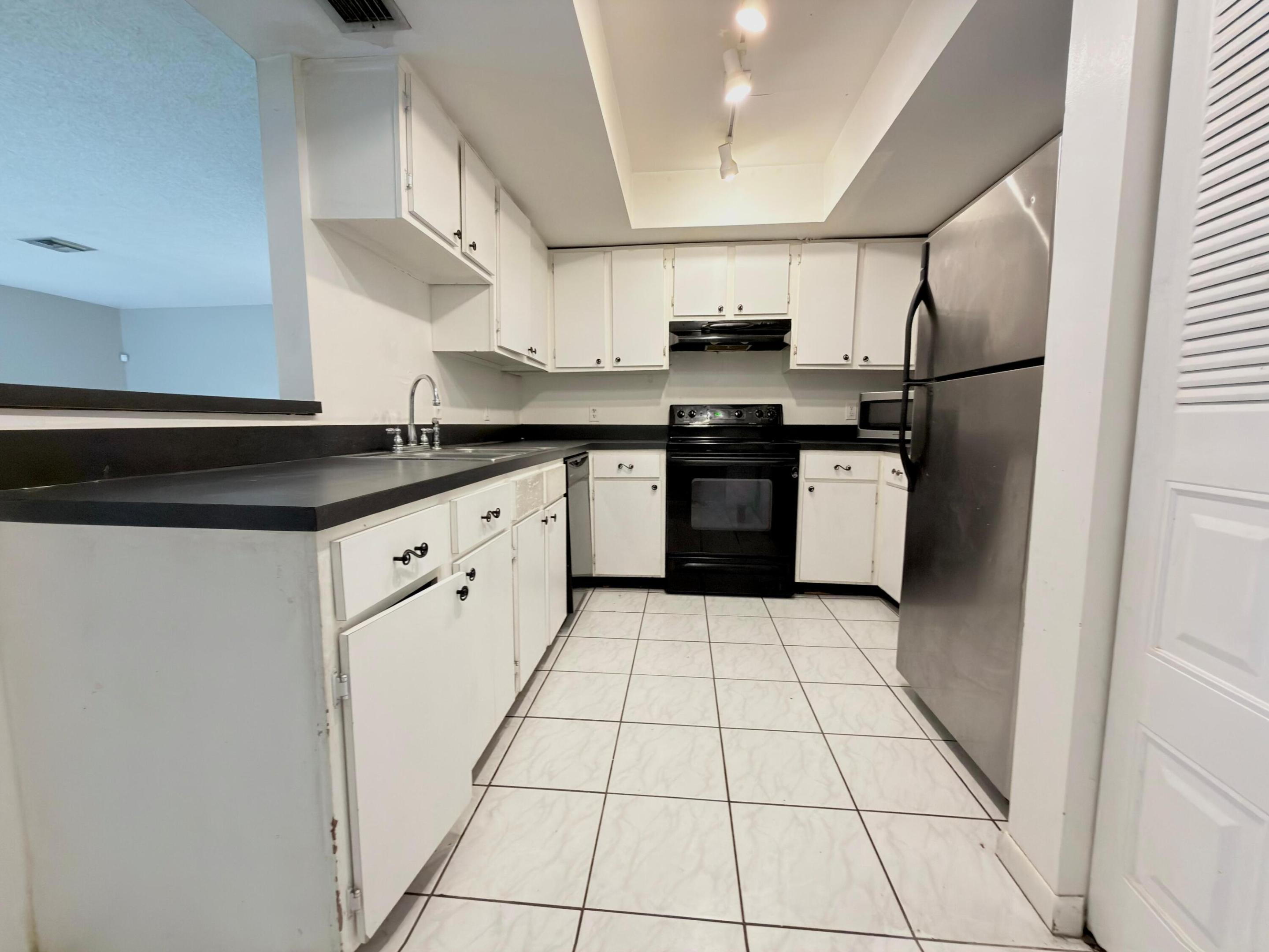 6287 Scotch Pine Lane Property Photo 10