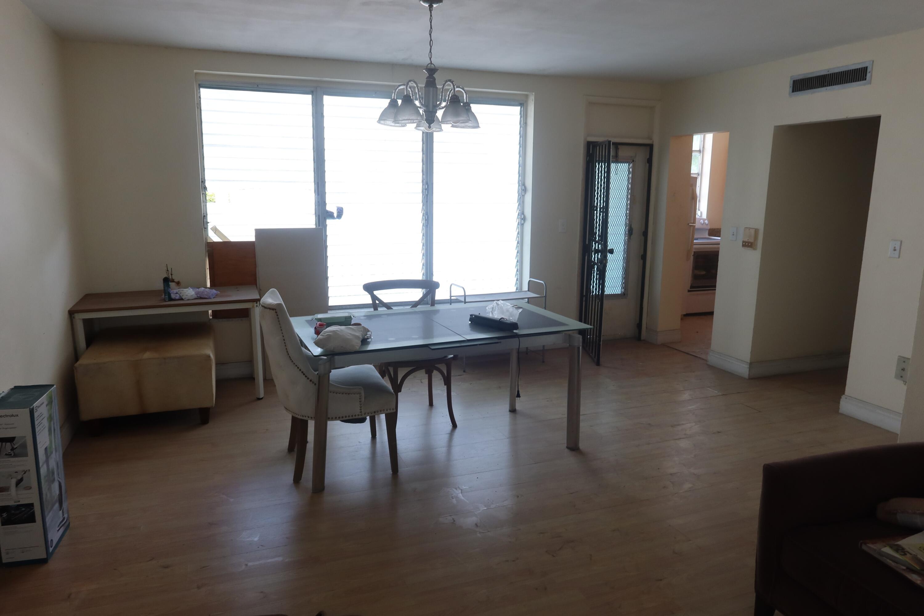 1150 Euclid Avenue 109 Property Photo 4