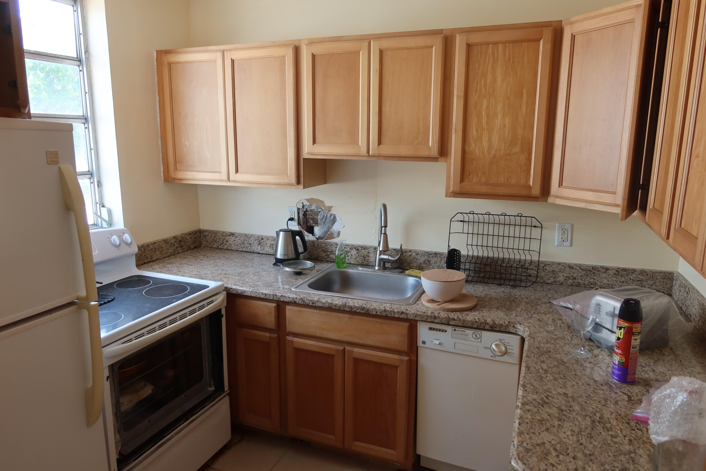 1150 Euclid Avenue 109 Property Photo 9