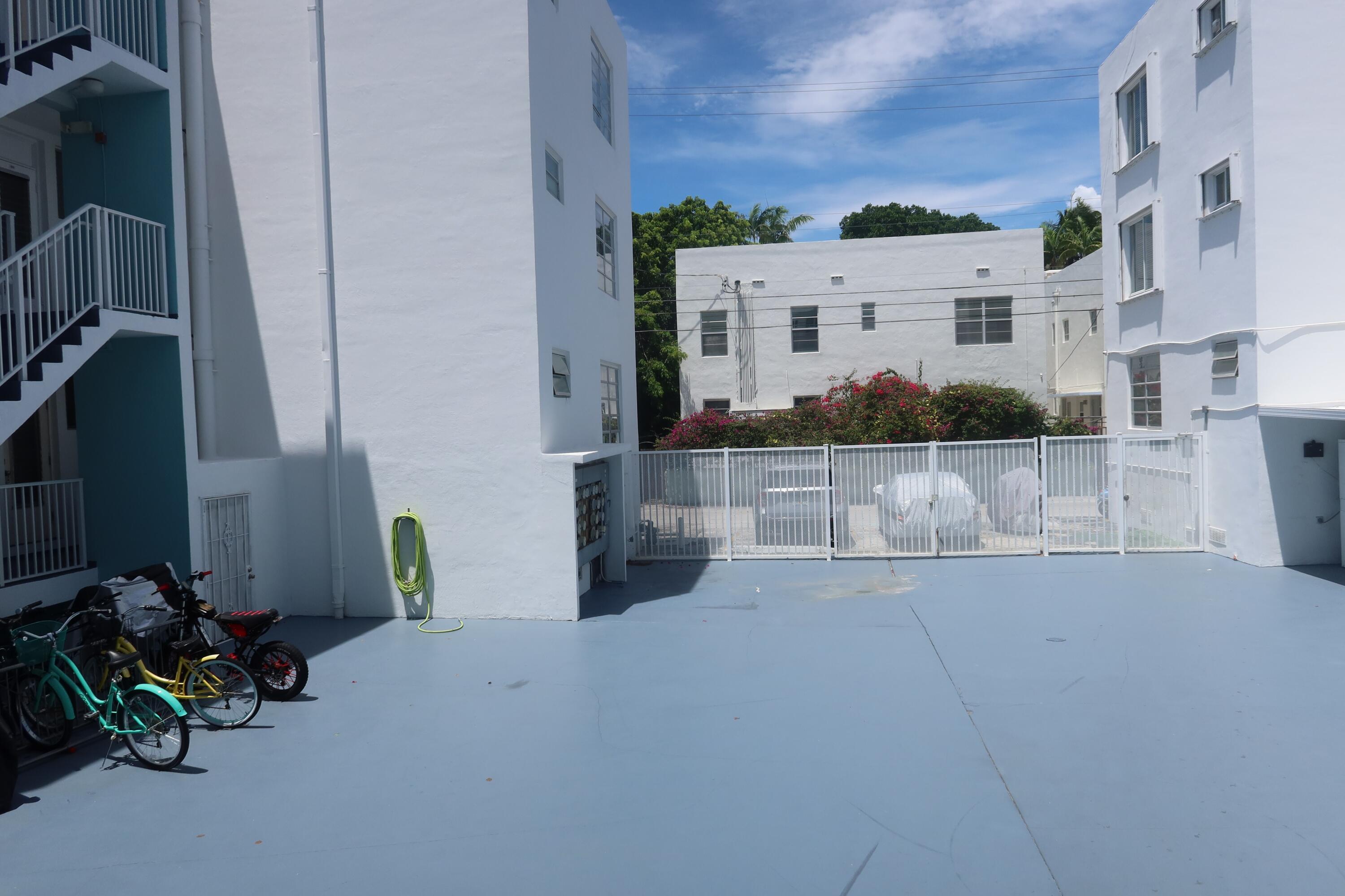 1150 Euclid Avenue 109 Property Photo 12