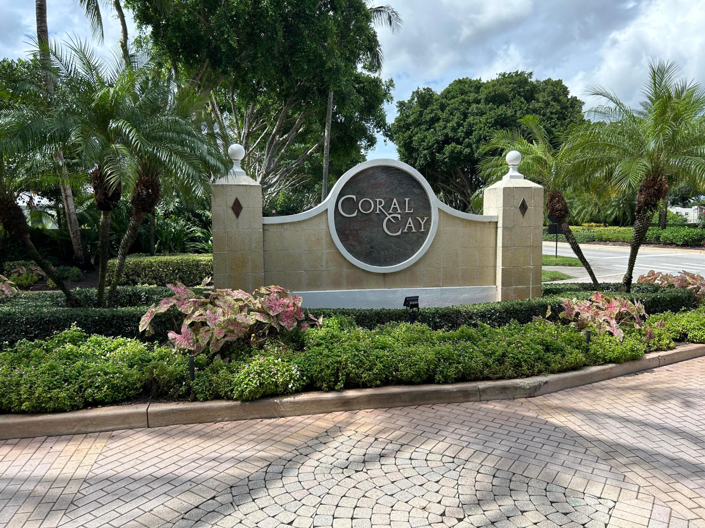 152 Coral Cay Drive Property Photo 3