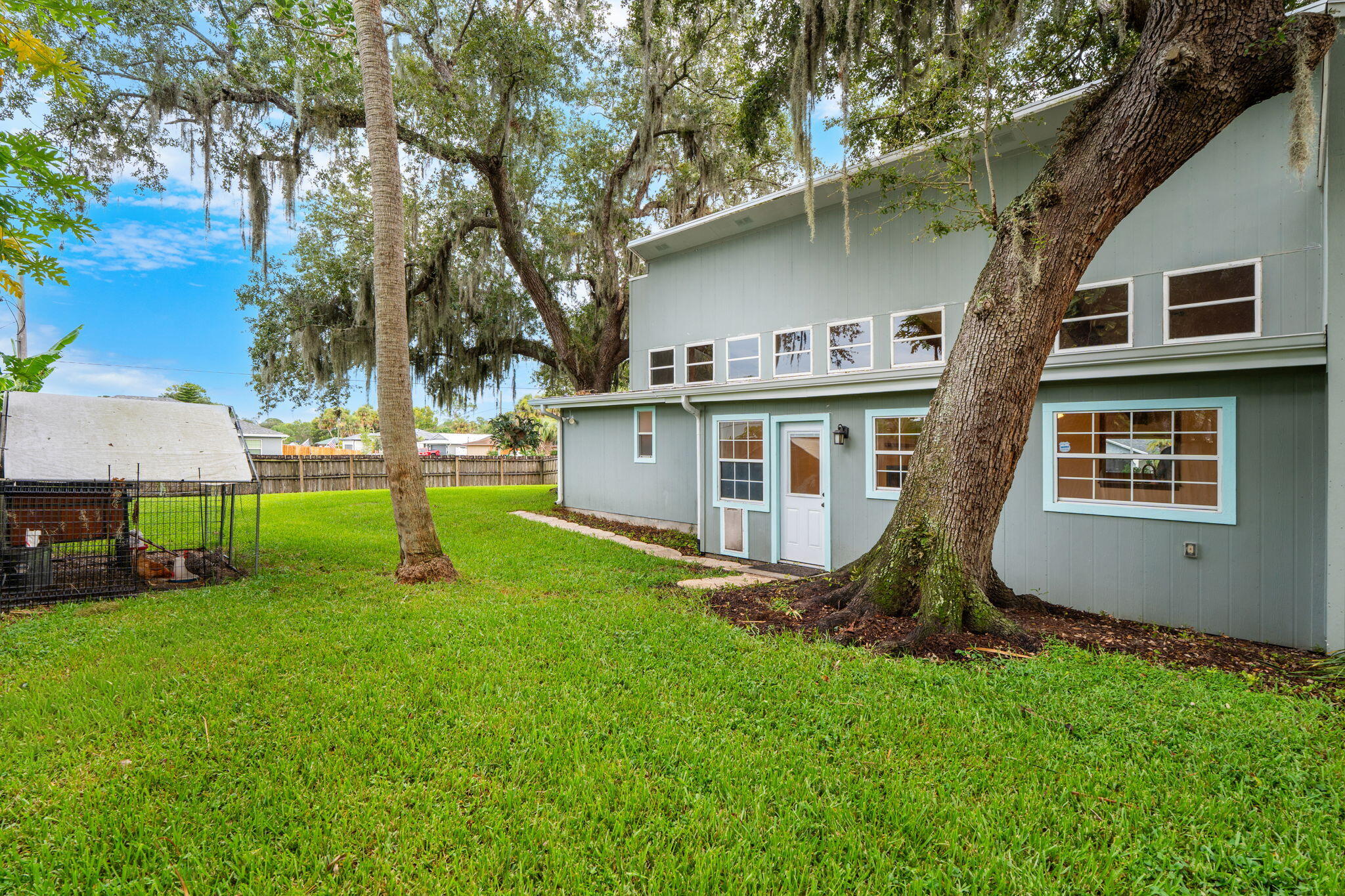 1873 Sw Macarthur Avenue Property Photo 4