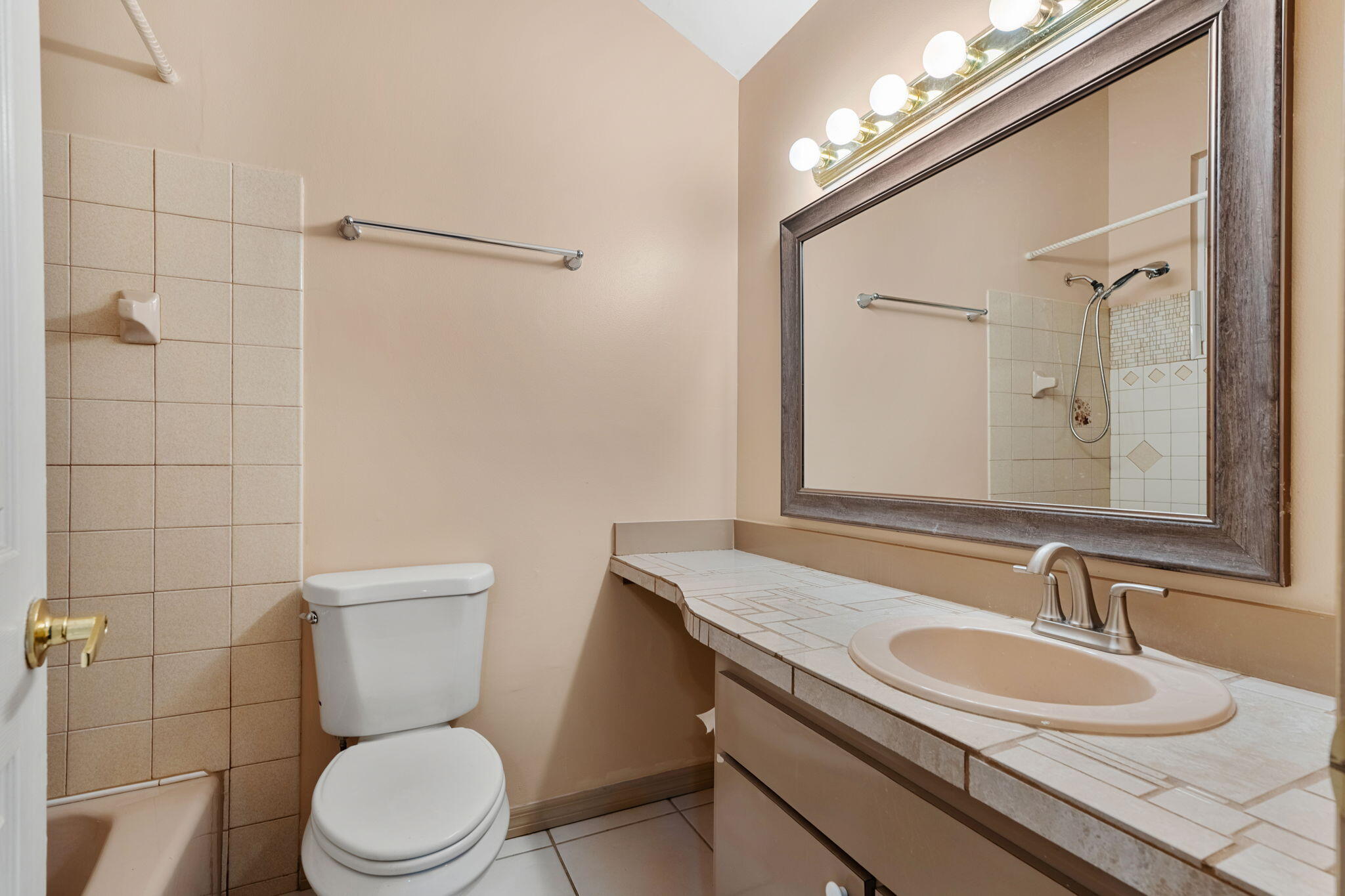1873 Sw Macarthur Avenue Property Photo 35