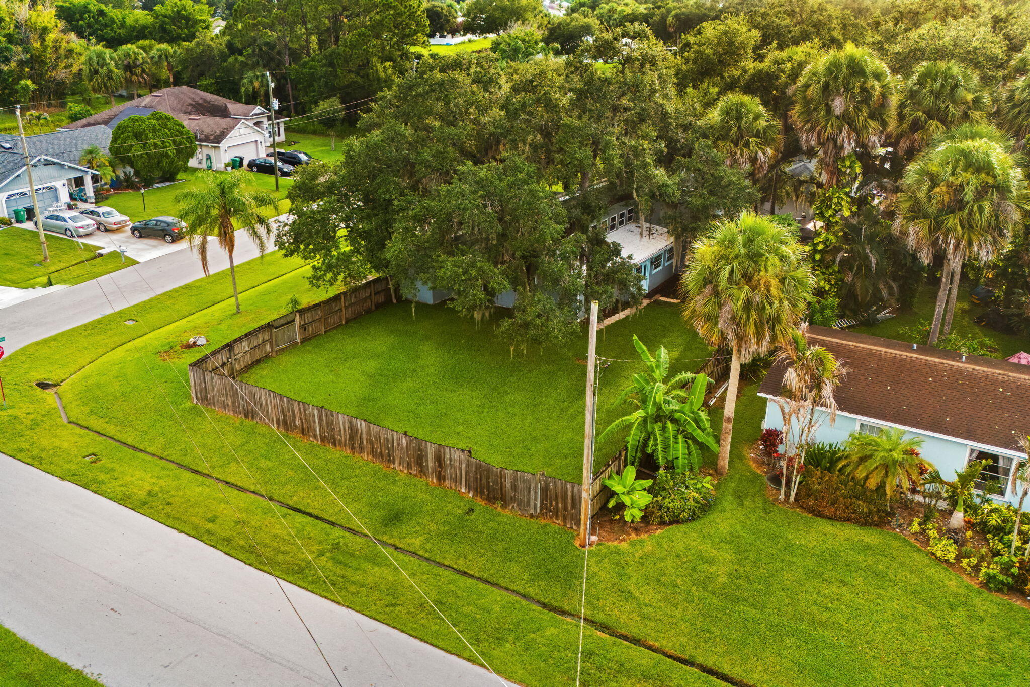 1873 Sw Macarthur Avenue Property Photo 48