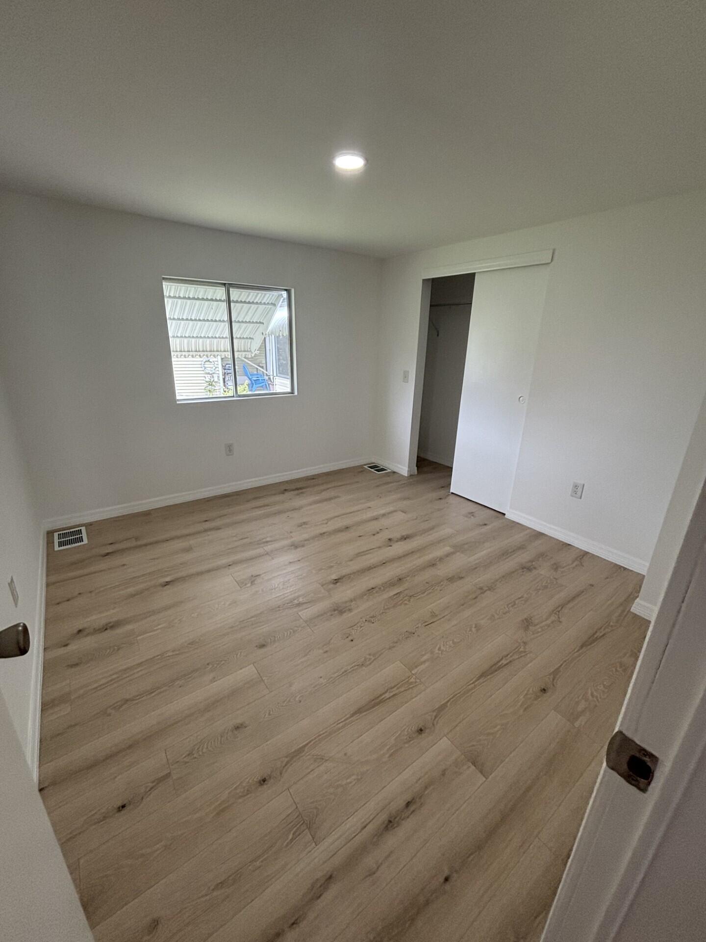 4435 Round Table Court Property Photo 17