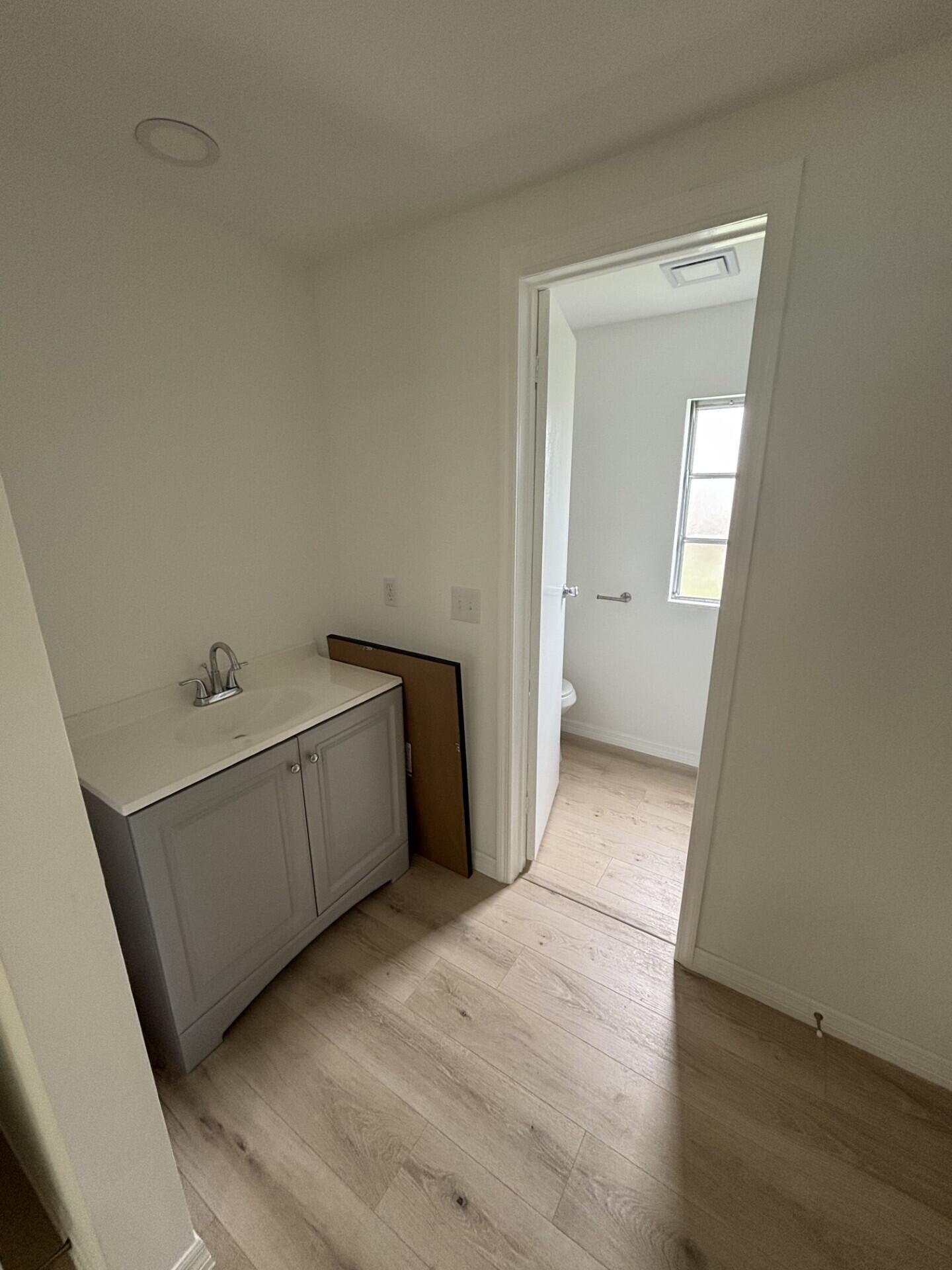 4435 Round Table Court Property Photo 24