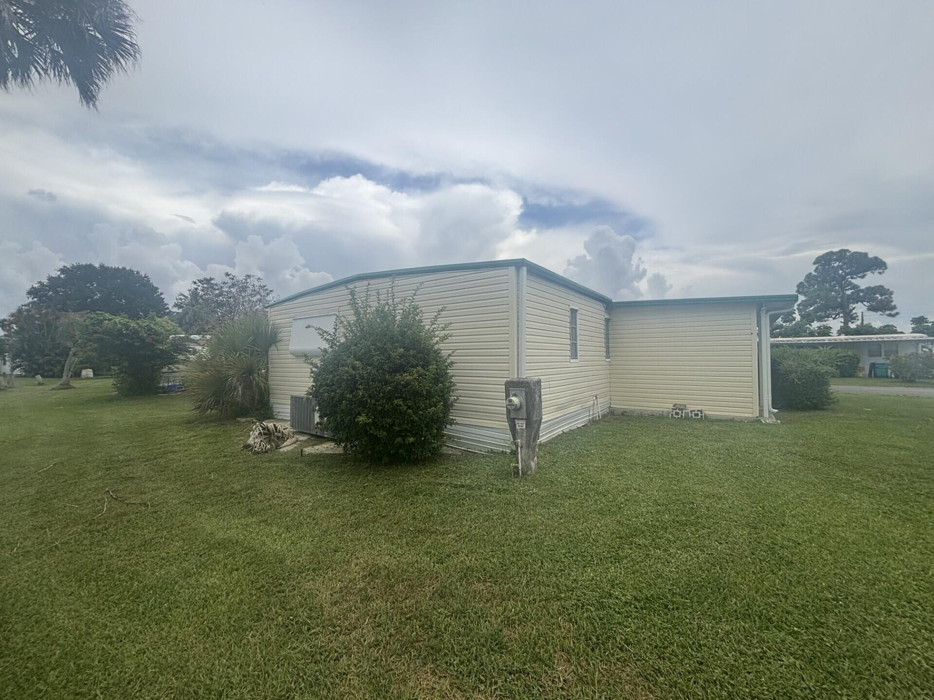 4435 Round Table Court Property Photo 31