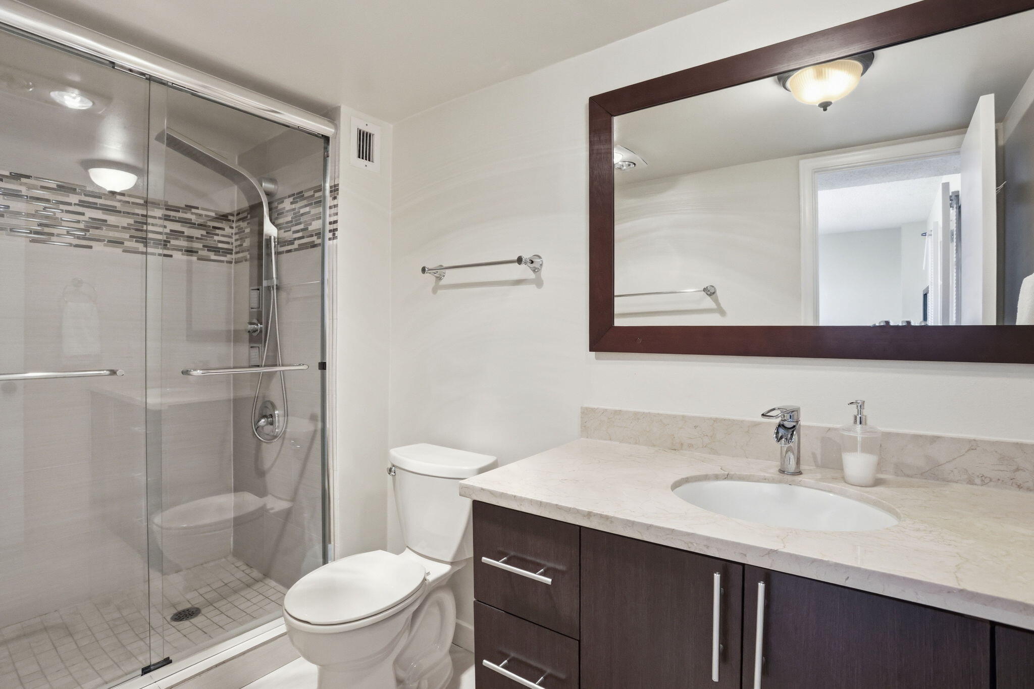 2000 S Ocean Boulevard 2l Property Photo 19
