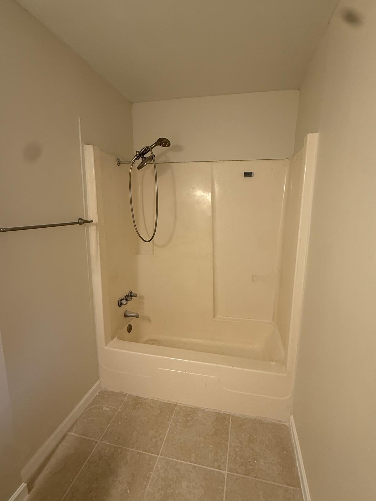 2289 Se Carnation Avenue Property Photo 4