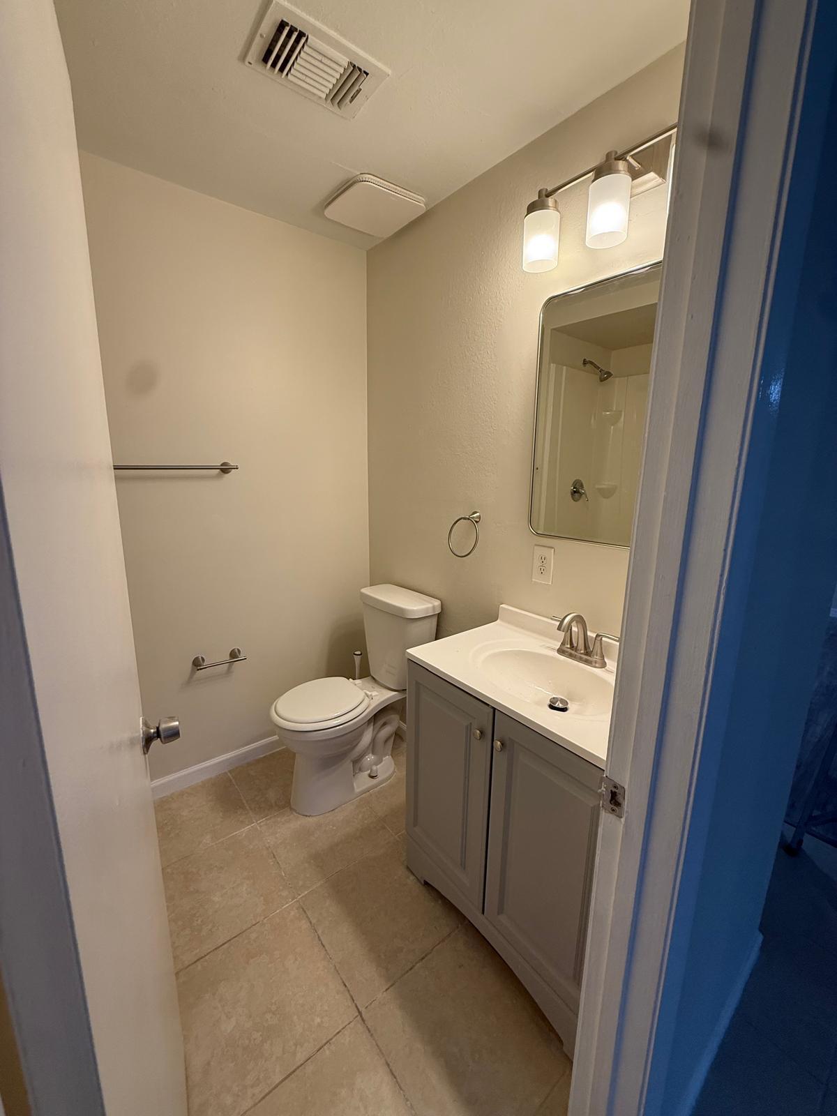 2289 Se Carnation Avenue Property Photo 7