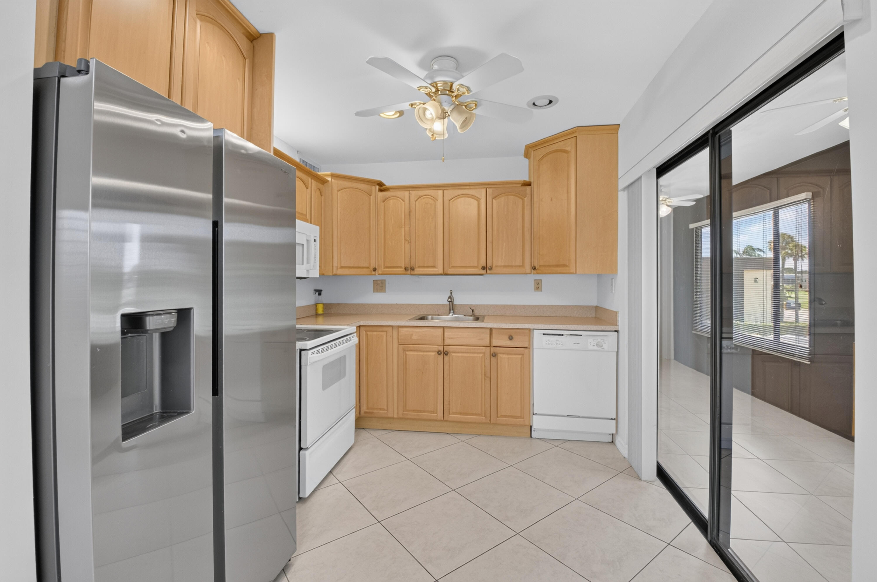 174 Capri D E 174 Property Photo 10