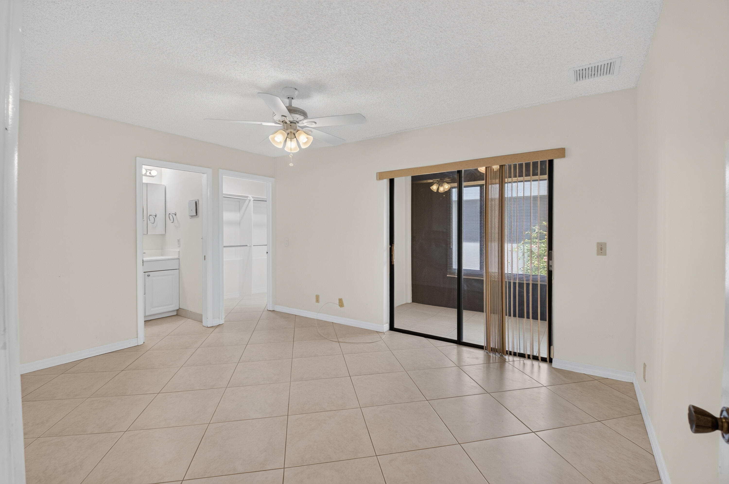174 Capri D E 174 Property Photo 17