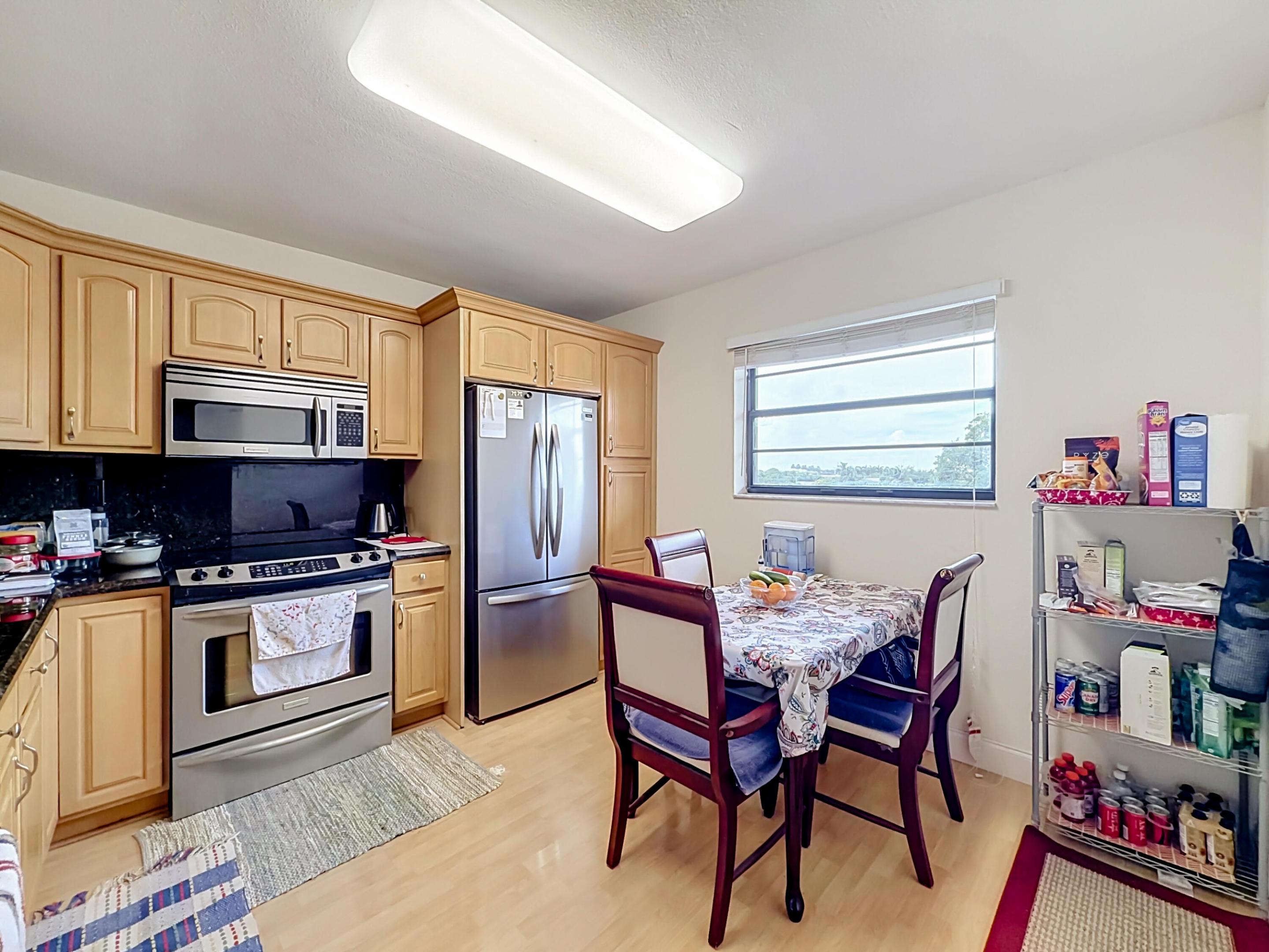4970 E Sabal Palm Boulevard 412 Property Photo 11