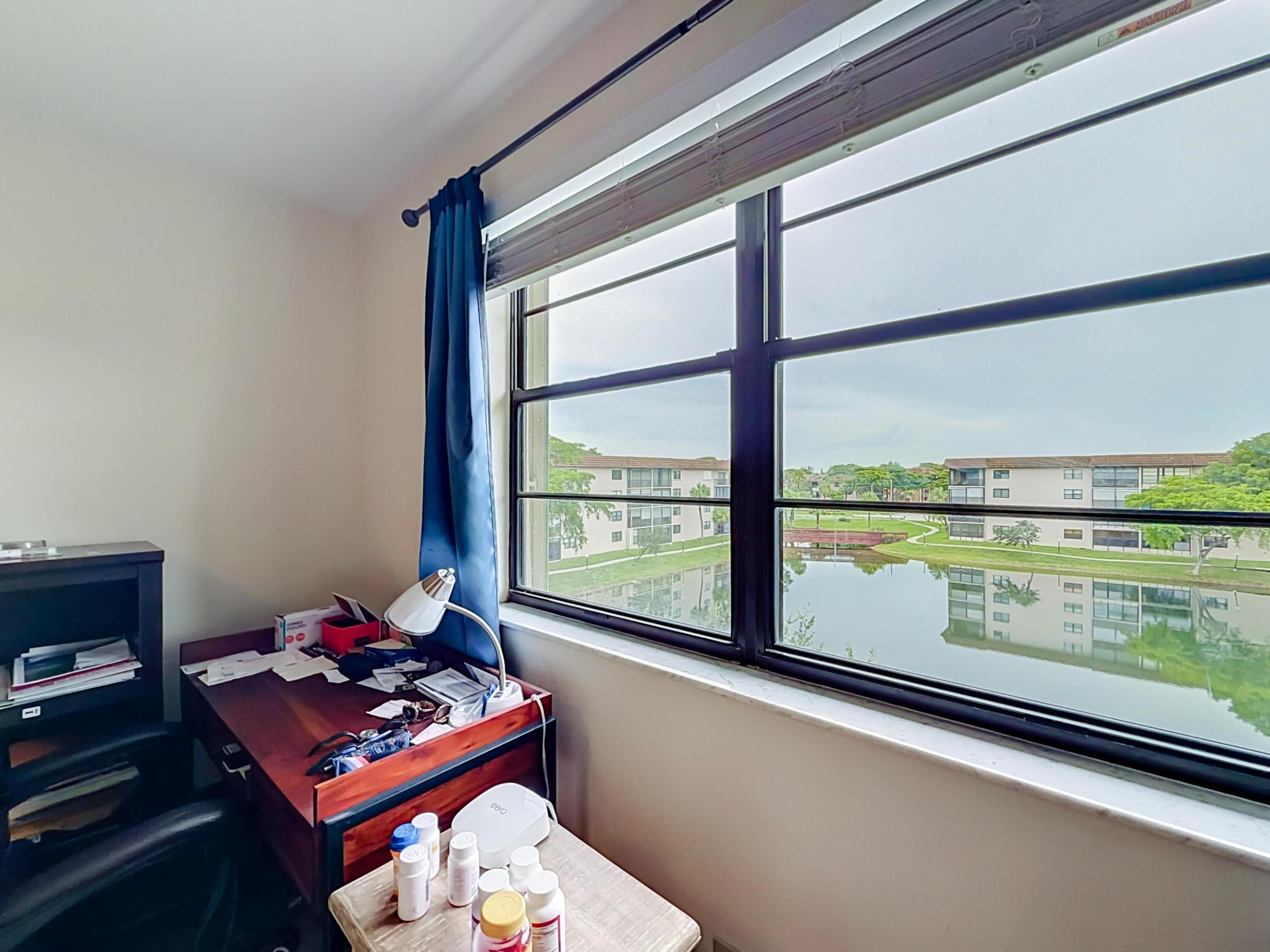 4970 E Sabal Palm Boulevard 412 Property Photo 26