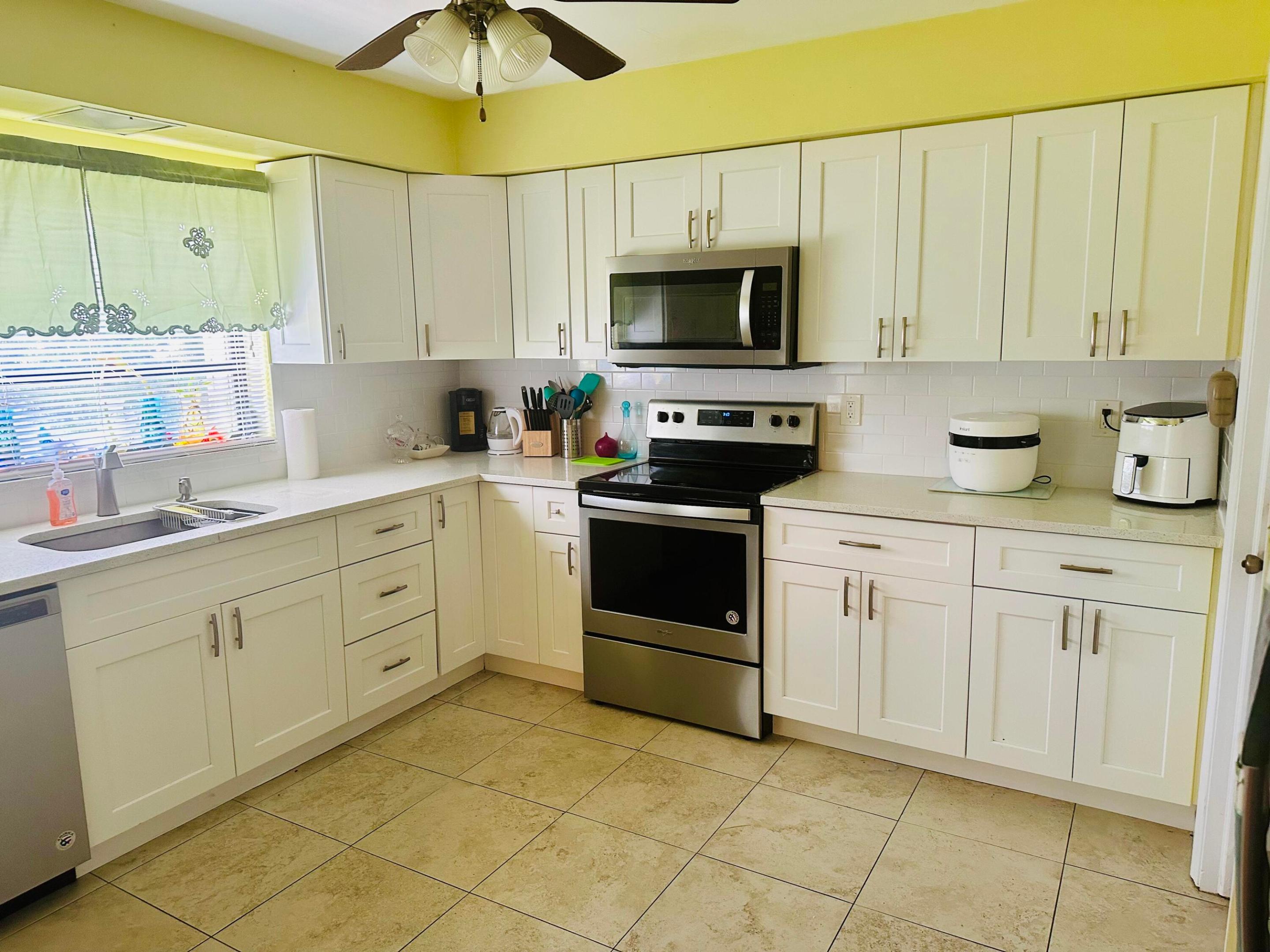 4964 Eaglewood Road A Property Photo 3