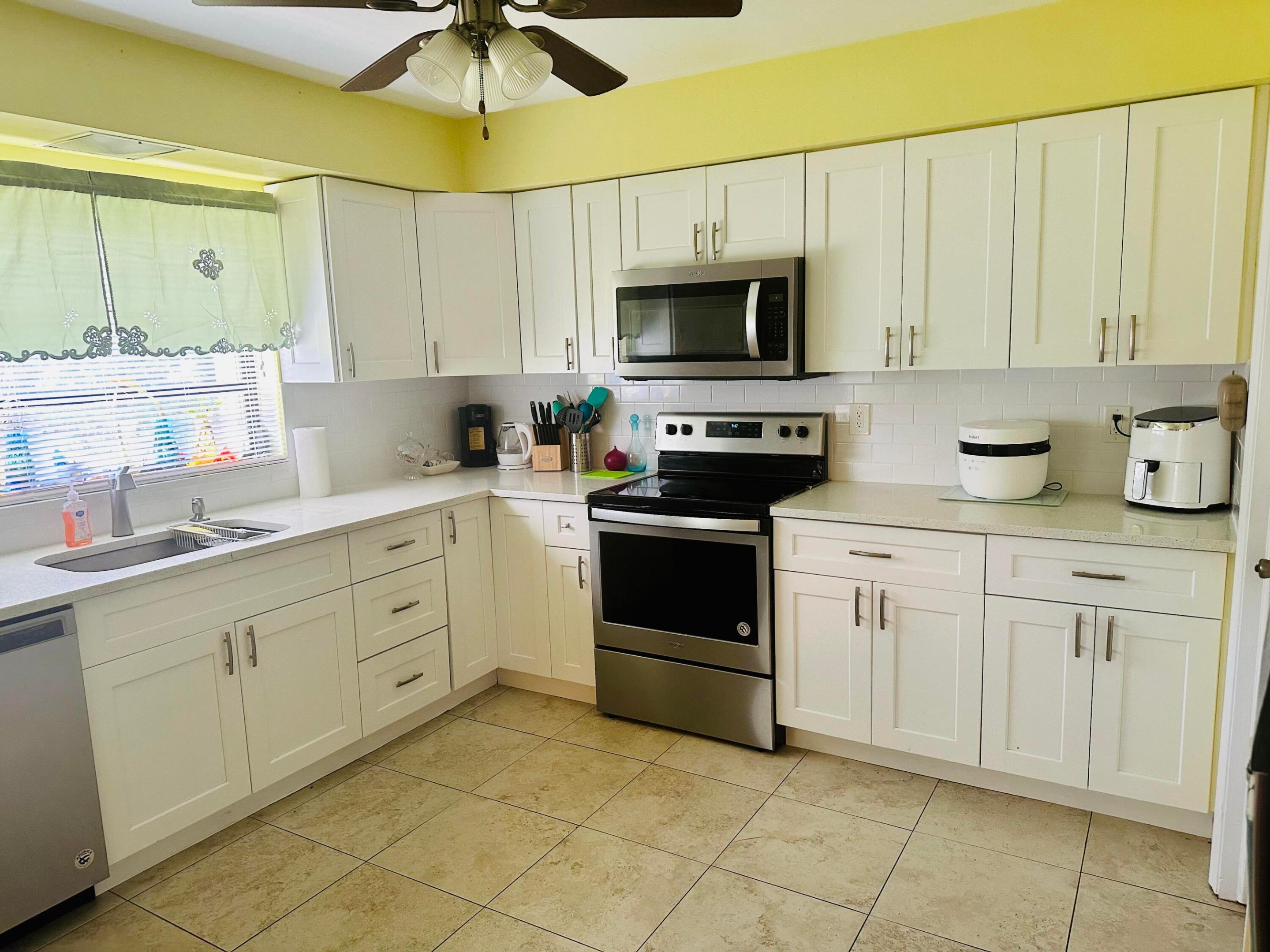 4964 Eaglewood Road A Property Photo 4