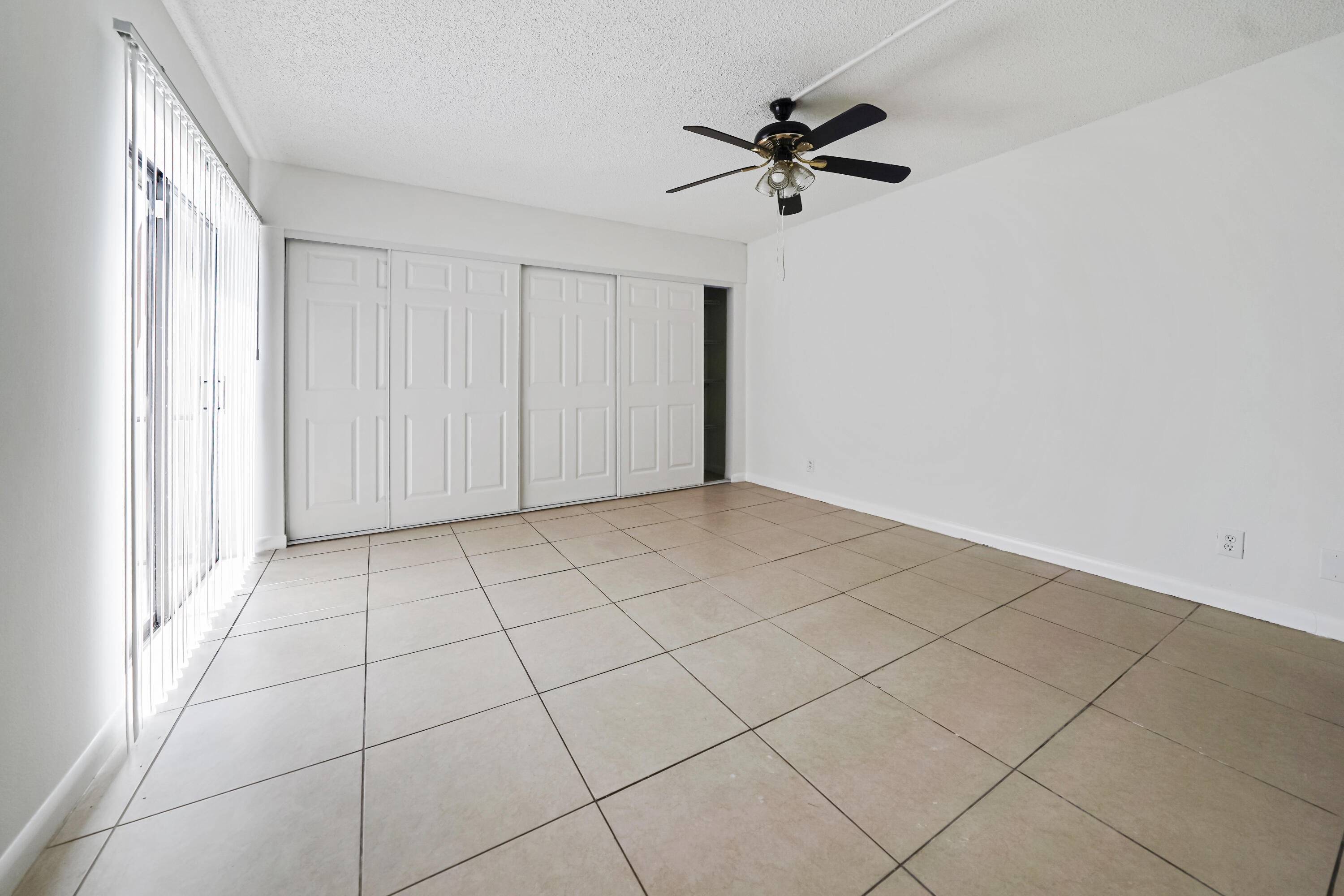 2173 White Pine Circle C Property Photo 2