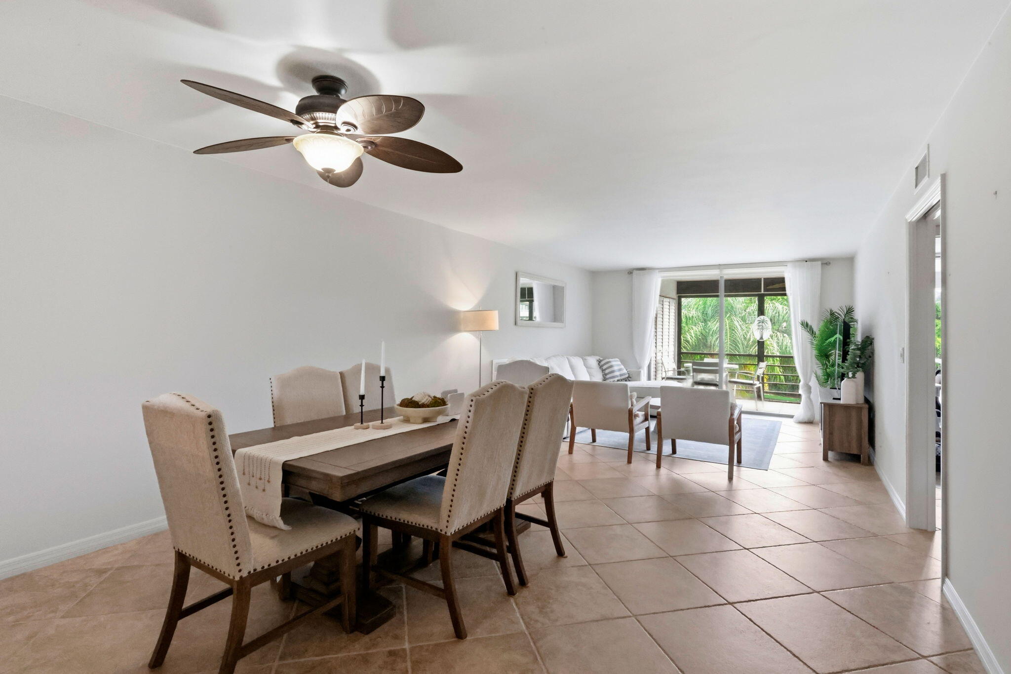 555 Banyan Tree Lane E 410 Property Photo 9