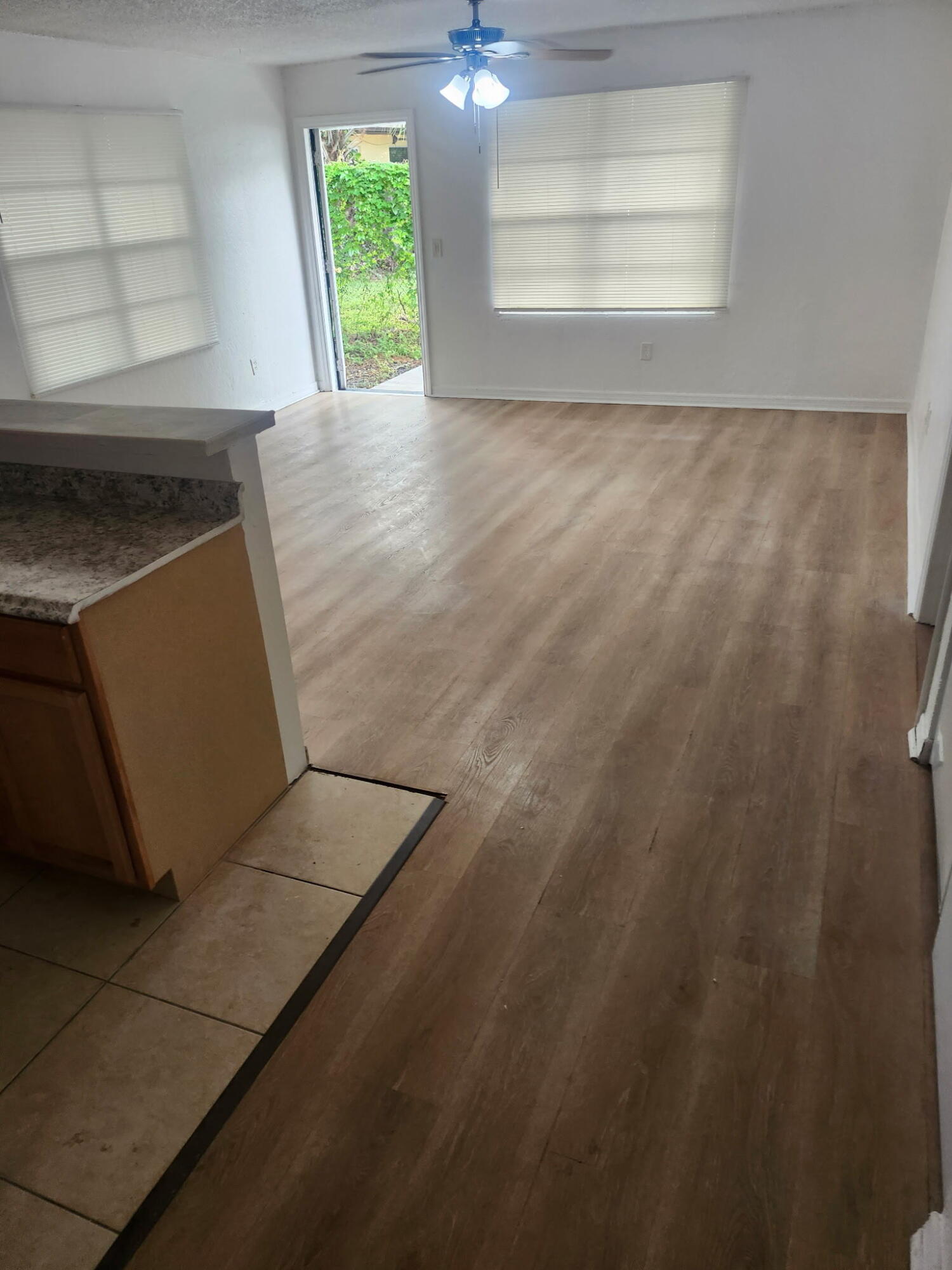1669 W 27th Street B Property Photo 3