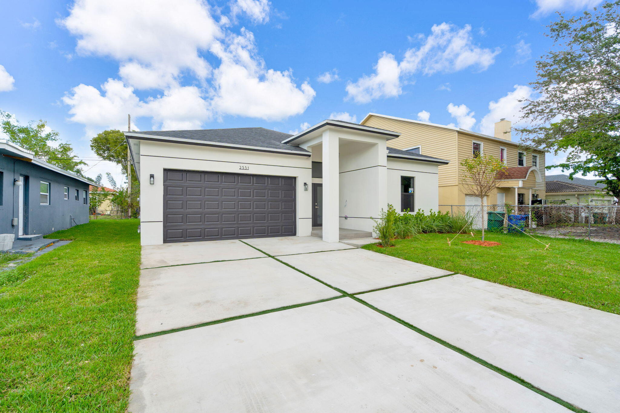 867 NW 27th Terrace