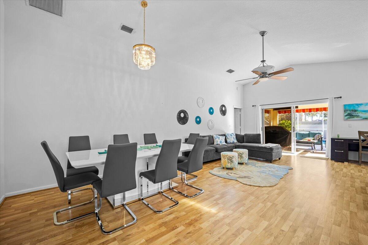 7534 Ironbridge Circle Property Photo 8