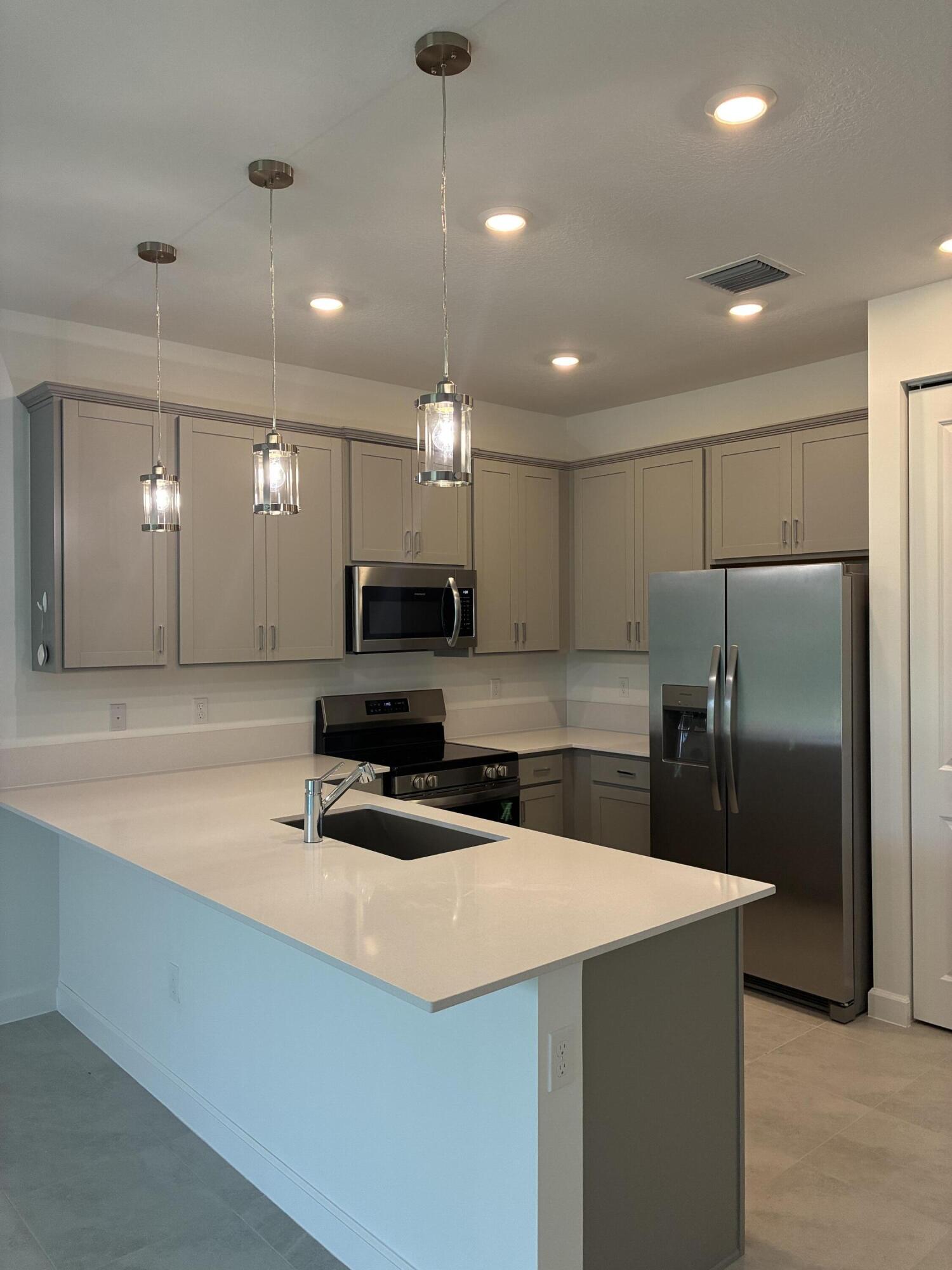 13712 Jubilee Property Photo 13