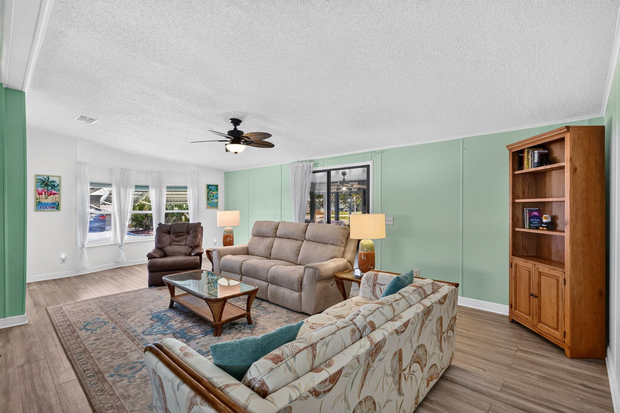 471 Ann Marie Circle Property Photo 6