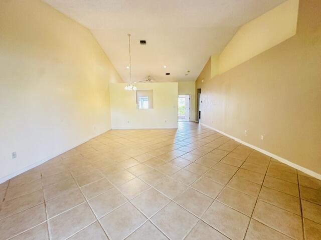 10632 Lake Shore Drive Property Photo 4