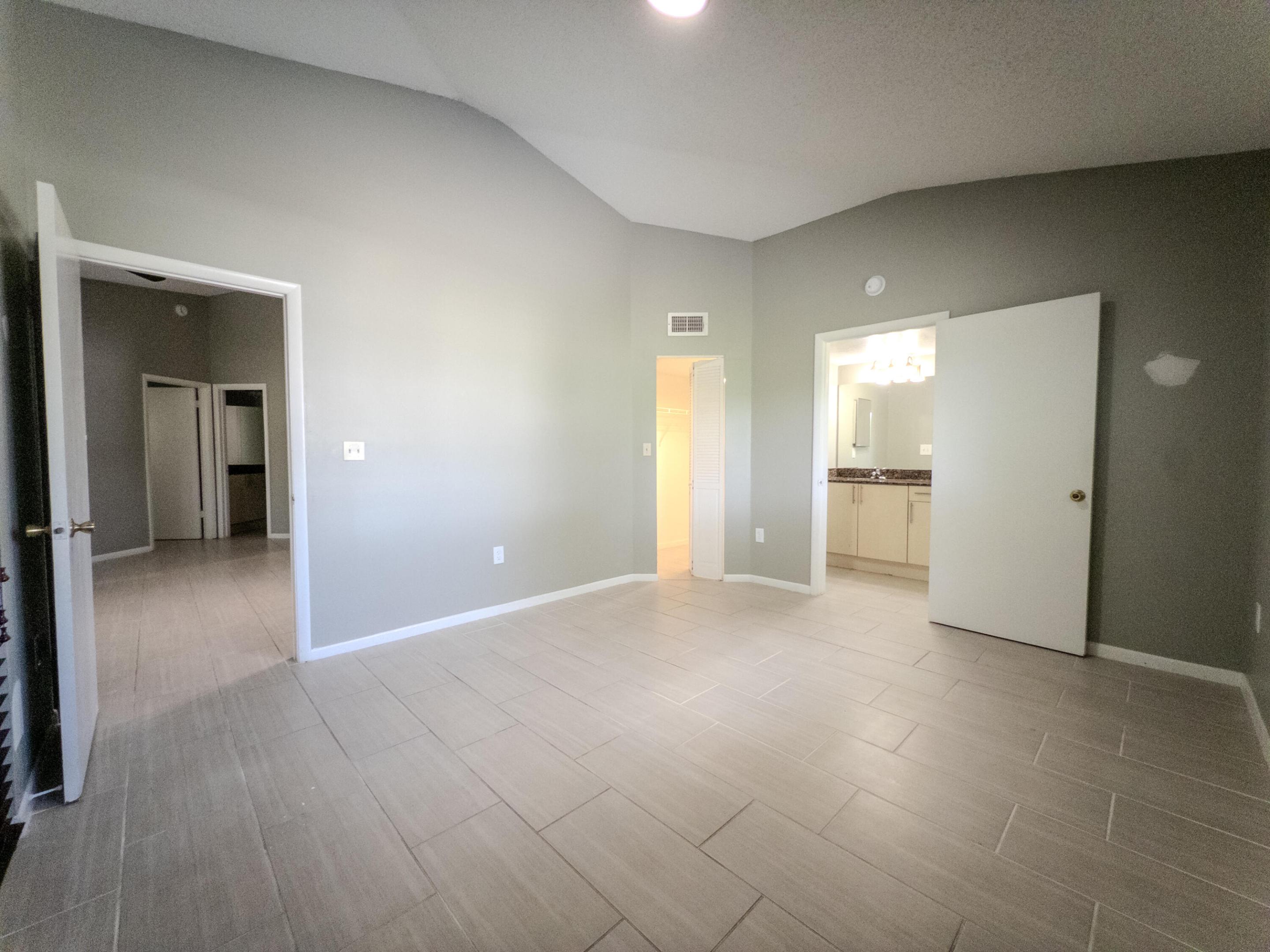 2550 Sw 18th Terrace 1606 Property Photo 10