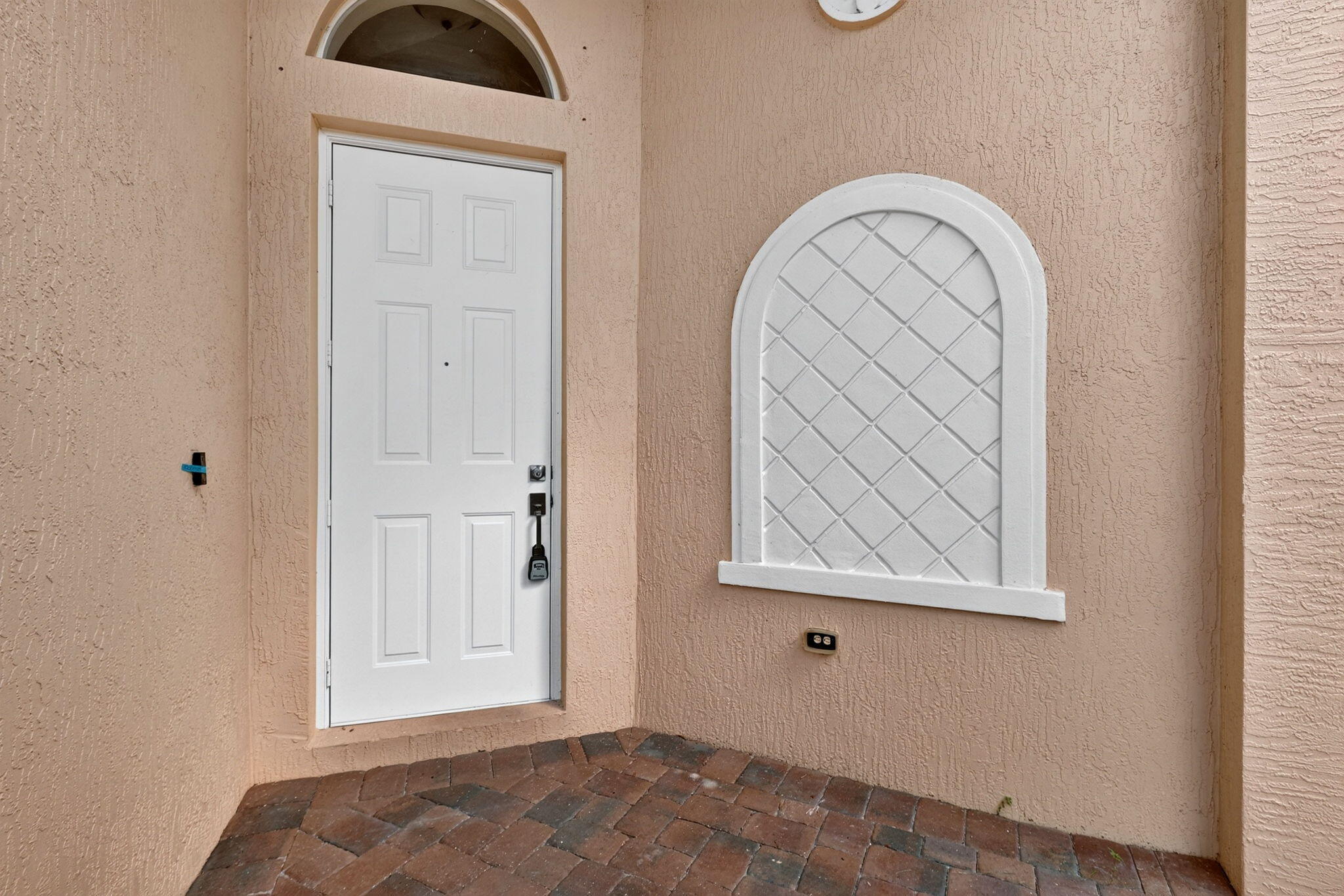 6305 Spring Lake Terrace Property Photo 4